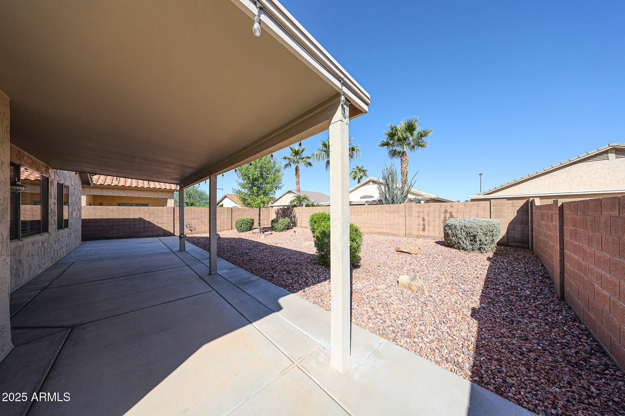 Property Slideshow image 18 of 20 | 18076 w browning dr, Surprise, AZ, 85374