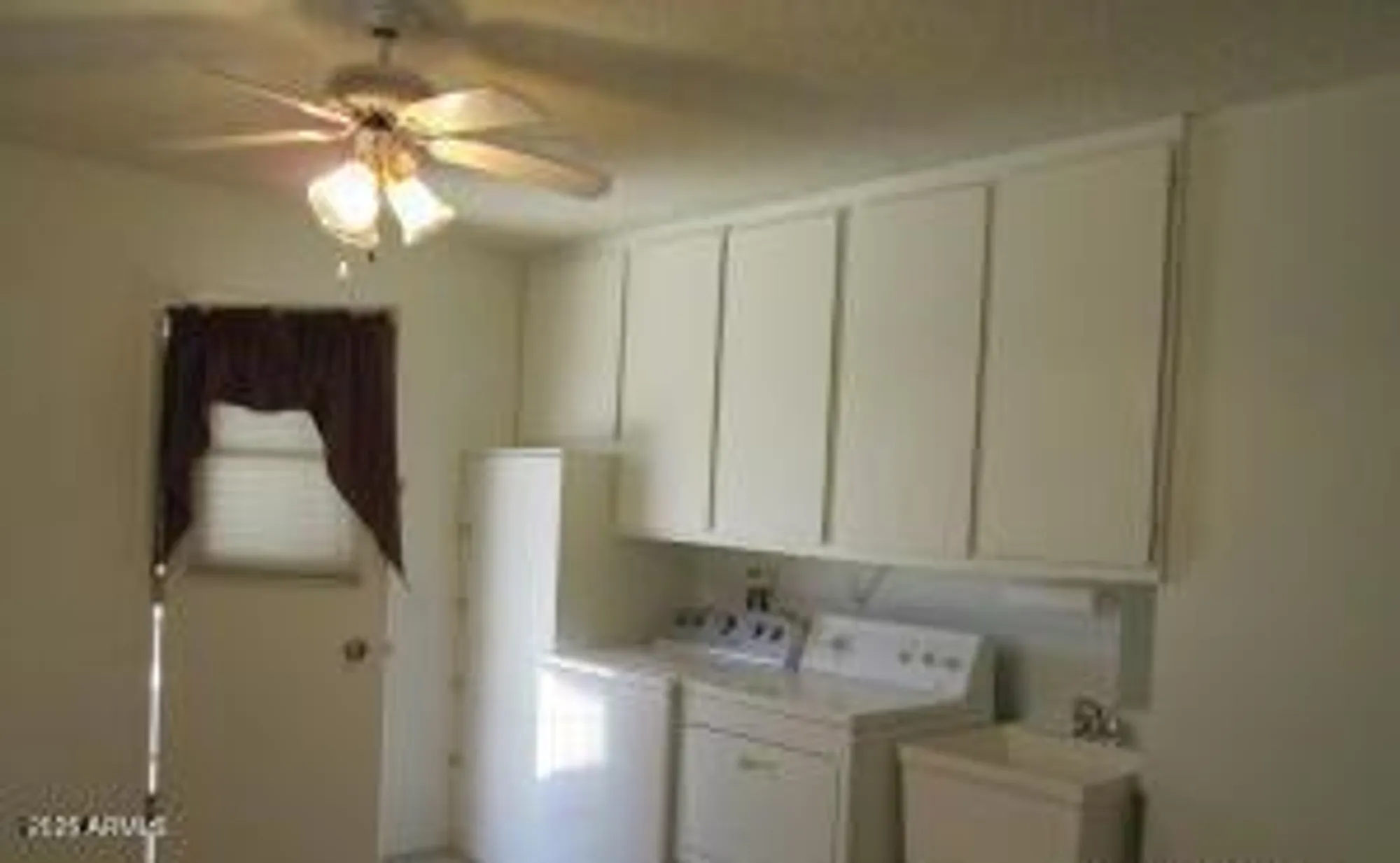 Property Slideshow image 10 of 20 | 13046 w skyview dr, Sun City West, AZ, 85375