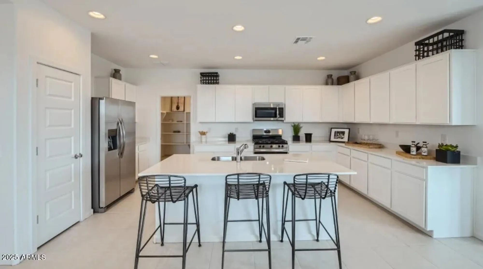 Property Slideshow image 4 of 23 | 25076 n 174th dr, Surprise, AZ, 85387