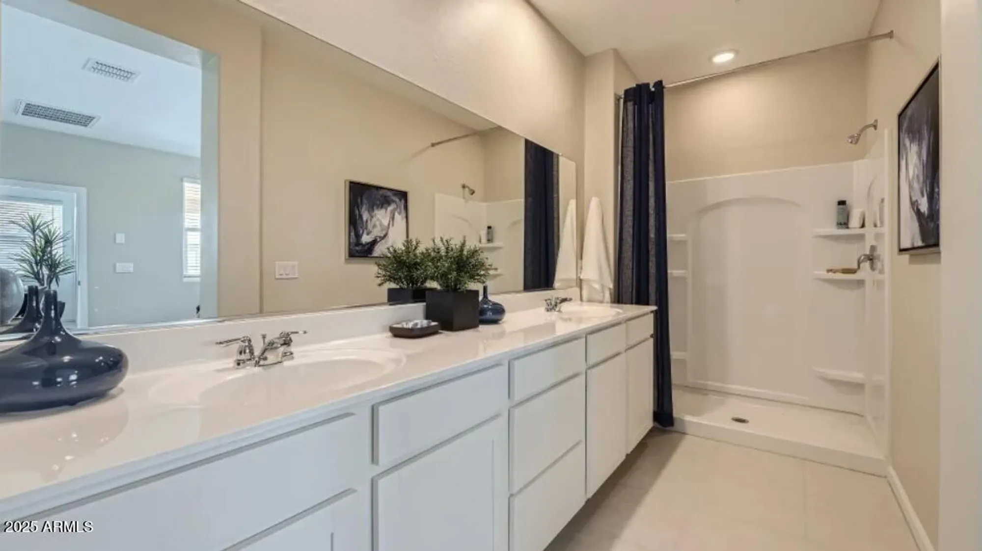 Property Slideshow image 12 of 23 | 25076 n 174th dr, Surprise, AZ, 85387