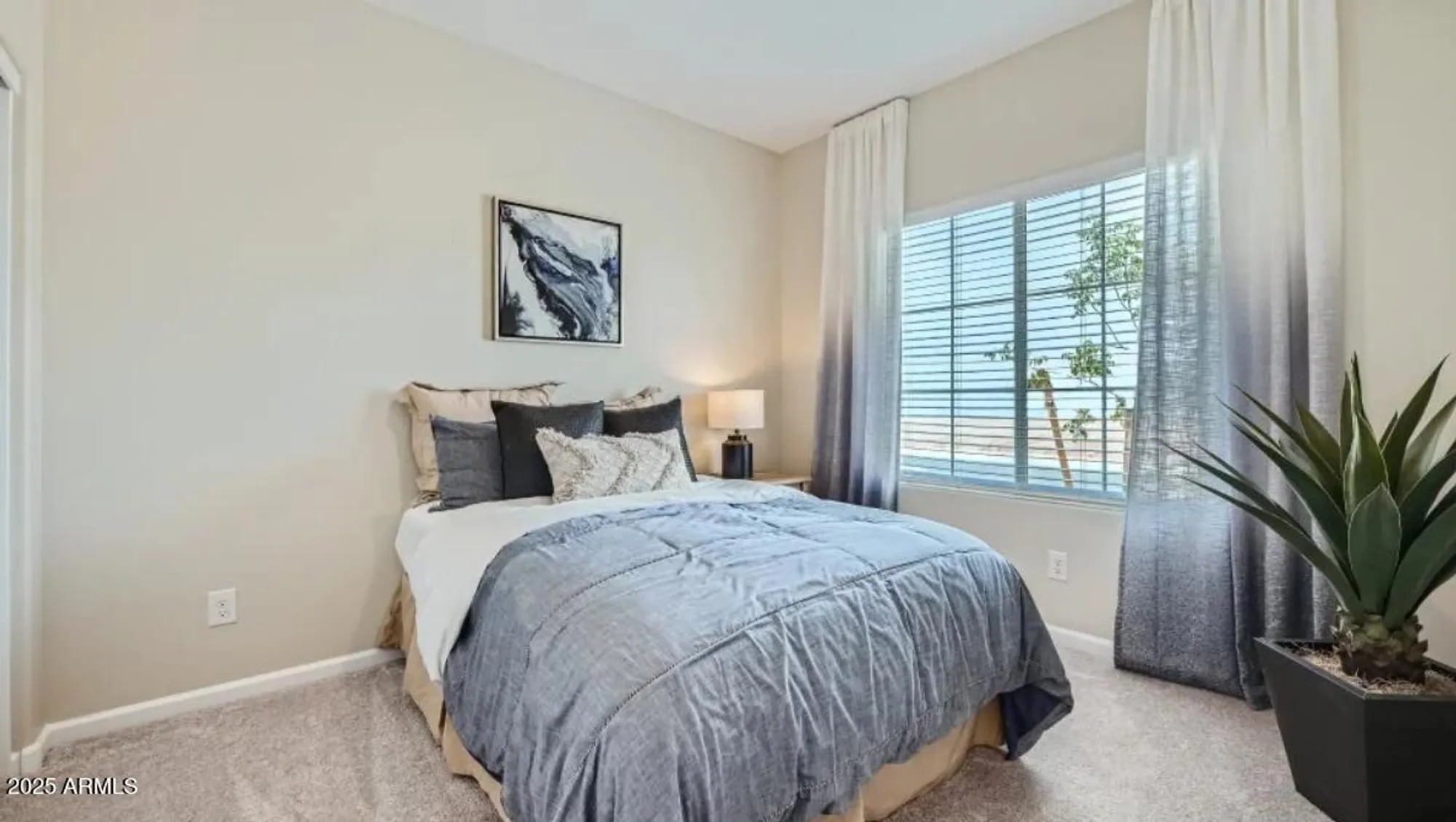 Property Slideshow image 14 of 23 | 25076 n 174th dr, Surprise, AZ, 85387