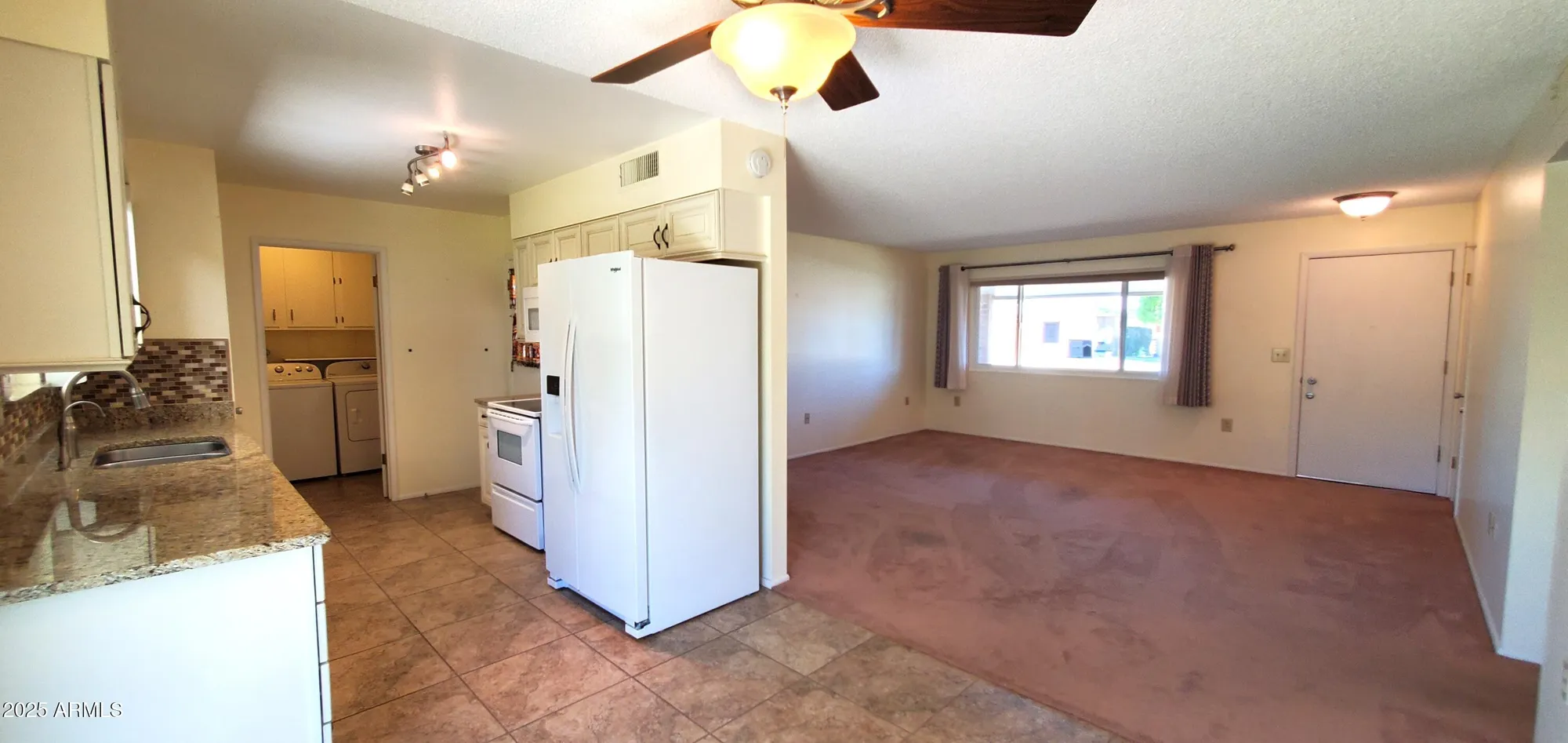 Property Slideshow image 11 of 24 | 13606 n redwood dr, Sun City, AZ, 85351