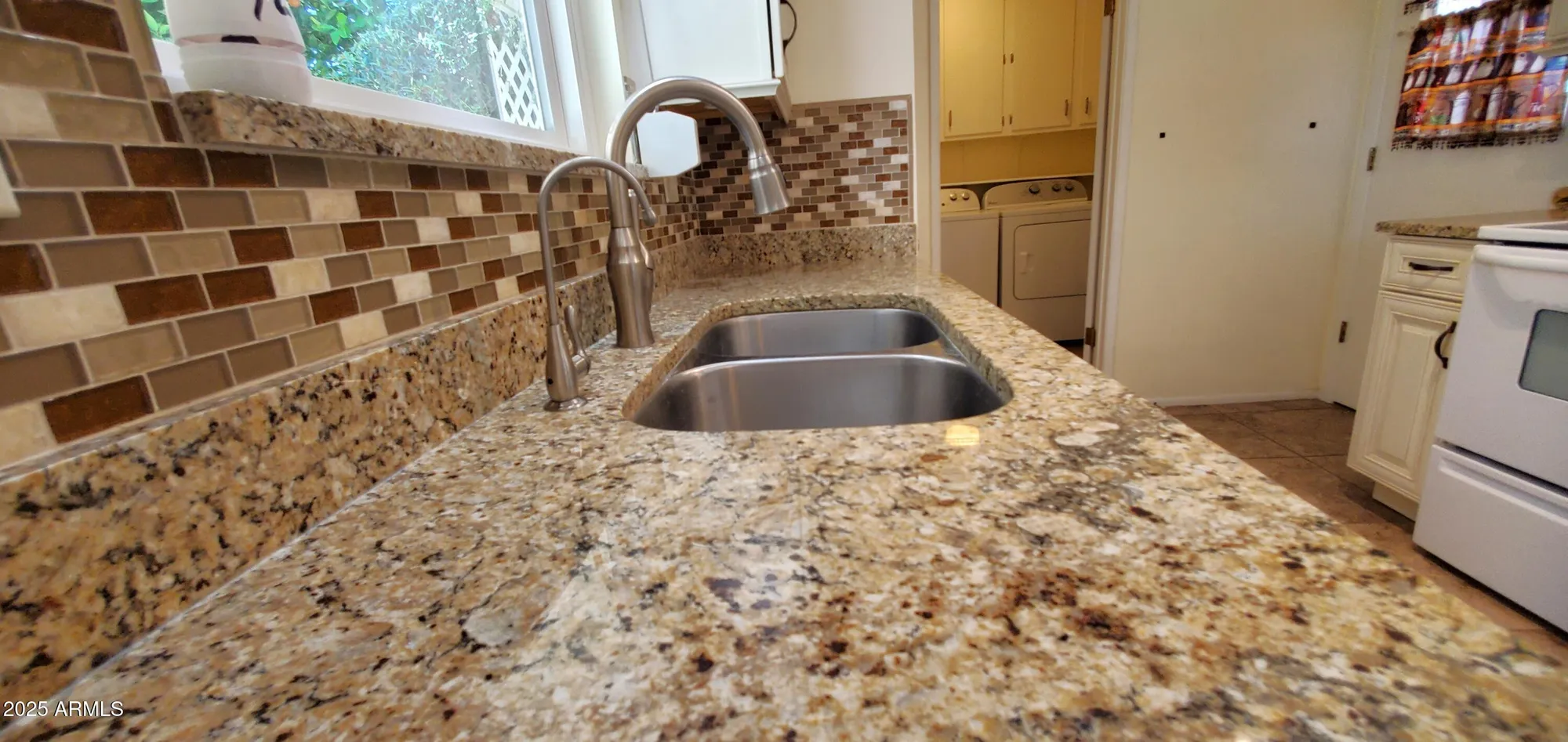 Property Slideshow image 13 of 24 | 13606 n redwood dr, Sun City, AZ, 85351