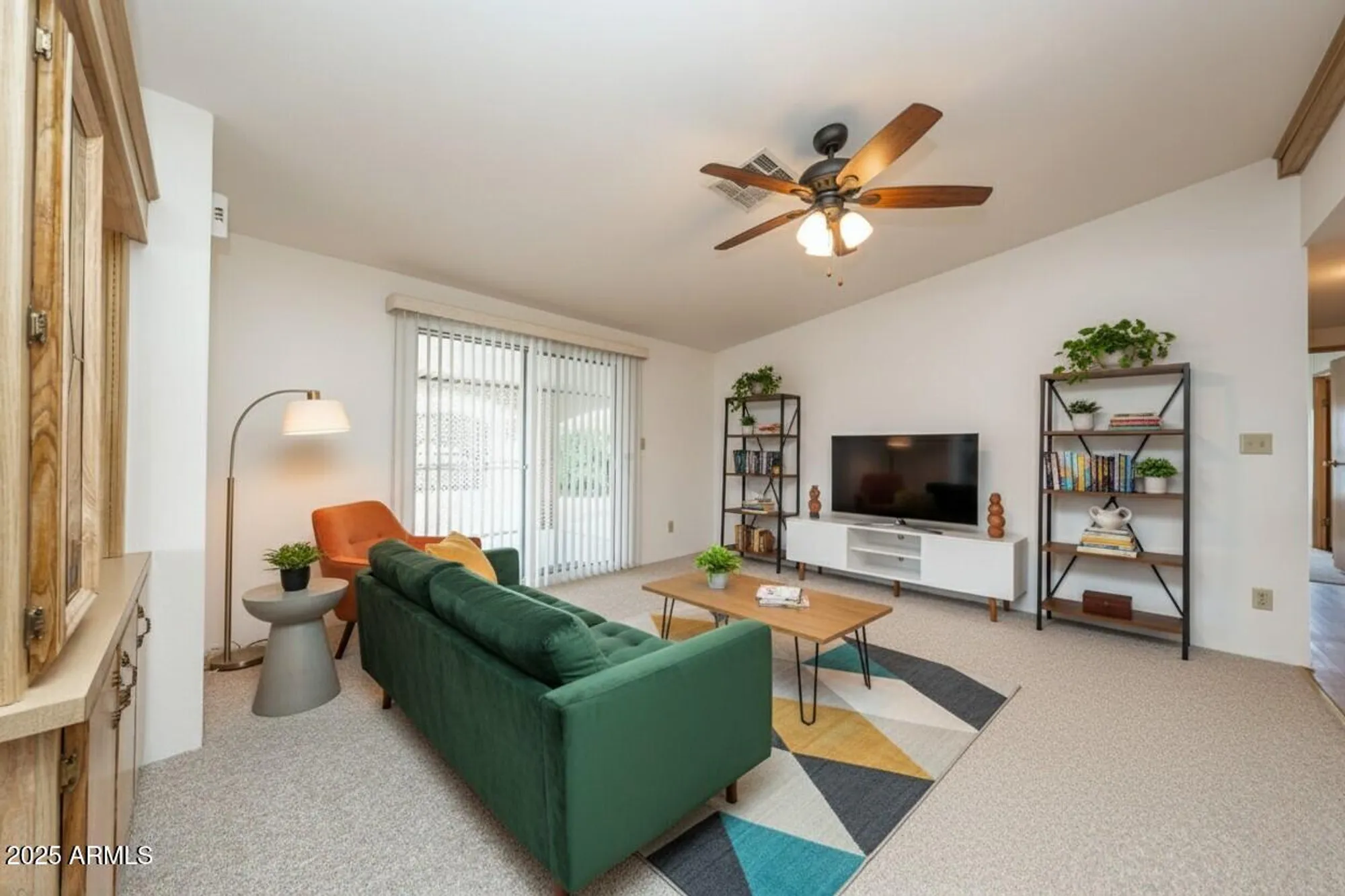 Property Slideshow image 10 of 36 | 9015 e citrus ln s, Sun Lakes, AZ, 85248