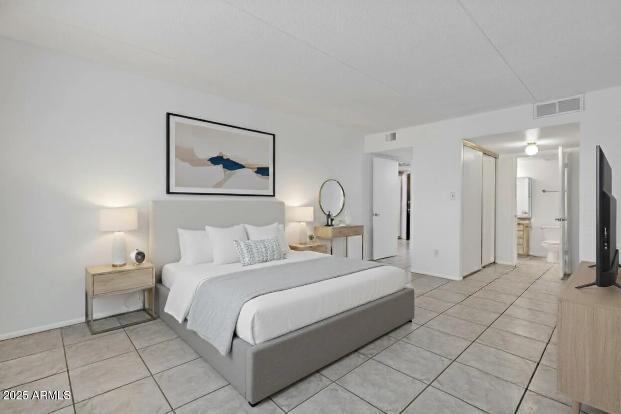 Property Slideshow image 21 of 30 | 7930 e camelback rd unit 106, Scottsdale, AZ, 85251