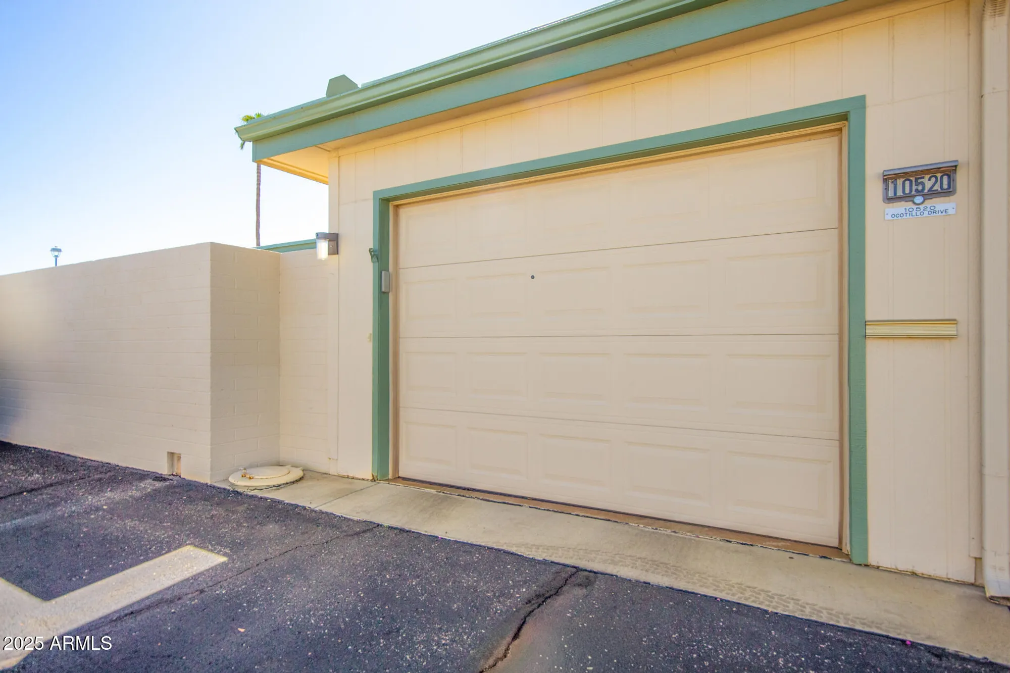 Property Slideshow image 25 of 30 | 10520 w ocotillo dr, Sun City, AZ, 85373