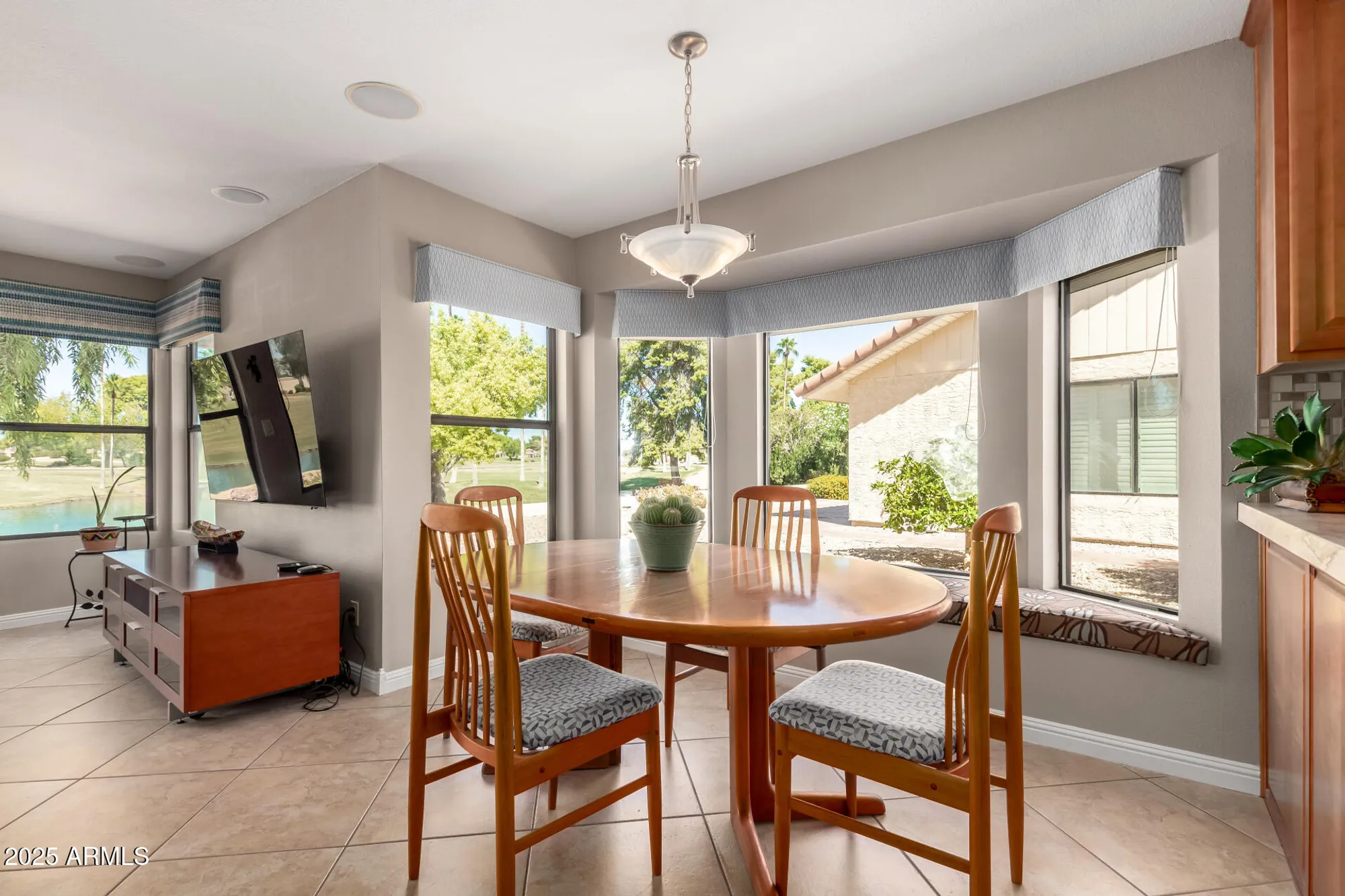 Property Slideshow image 11 of 60 | 9646 w taro ln, Peoria, AZ, 85382