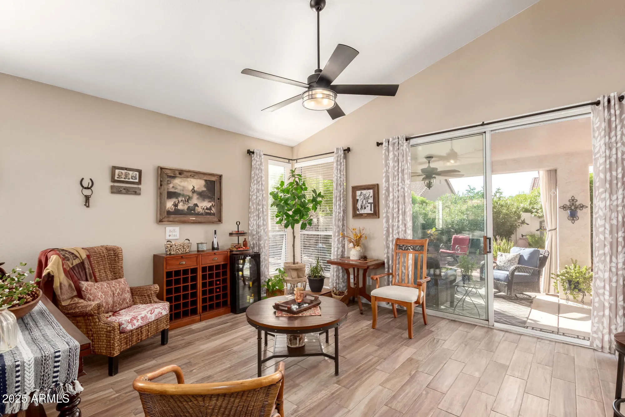 Property Slideshow image 13 of 31 | 10613 e voax dr, Sun Lakes, AZ, 85248