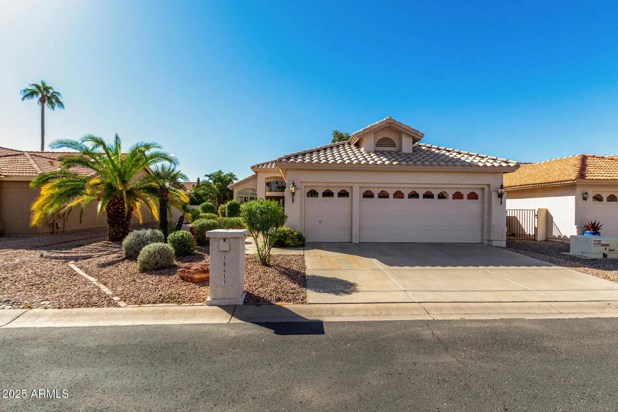 Property Slideshow image 1 of 31 | 10613 e voax dr, Sun Lakes, AZ, 85248