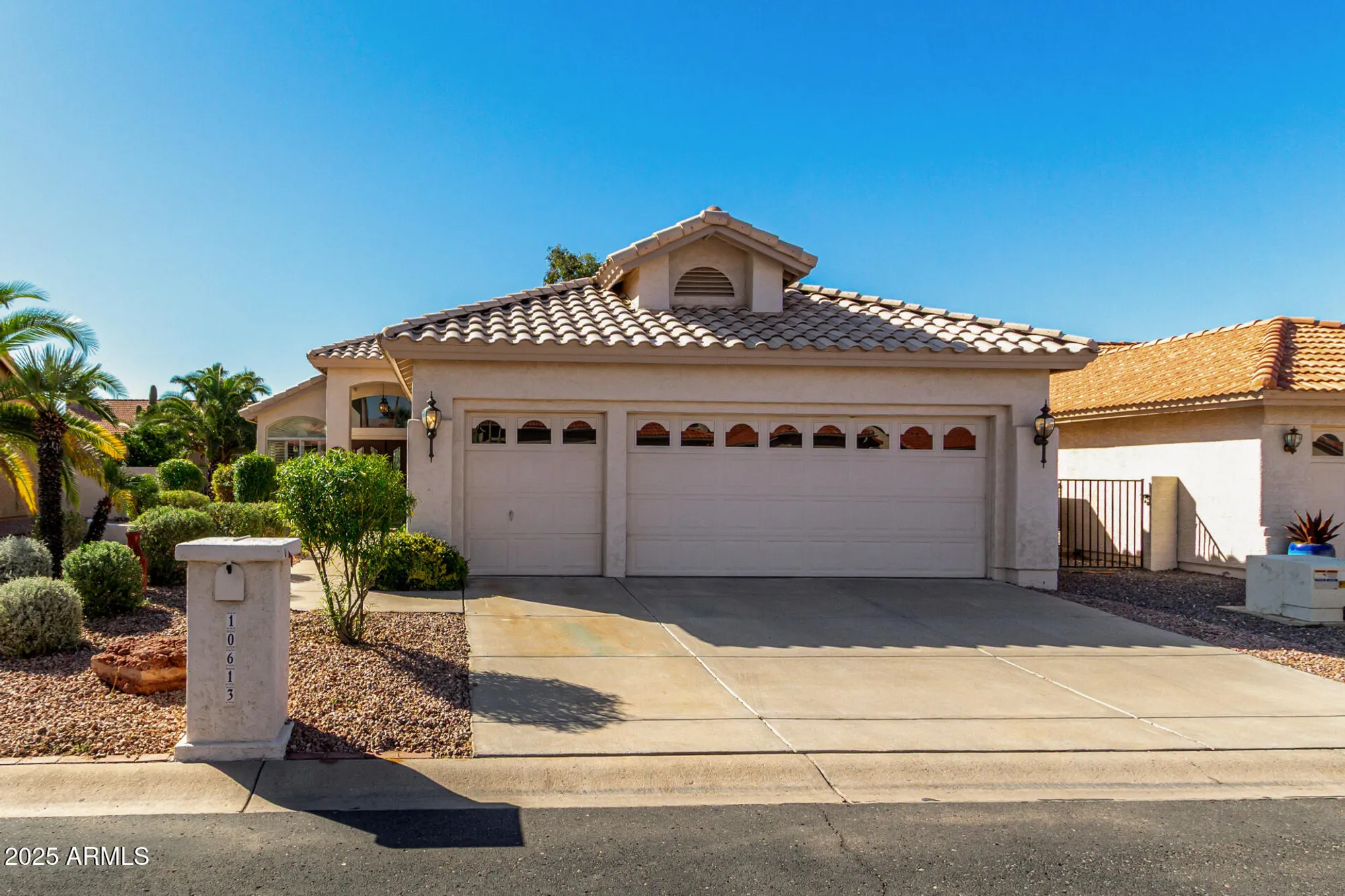 Property Slideshow image 2 of 31 | 10613 e voax dr, Sun Lakes, AZ, 85248