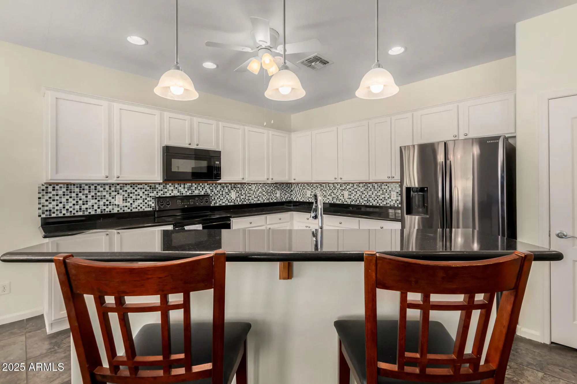 Property Slideshow image 15 of 50 | 5044 w buckskin dr, Eloy, AZ, 85131