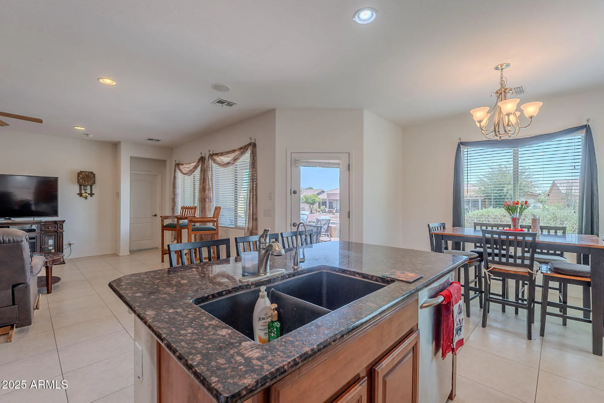 Property Slideshow image 11 of 19 | 20119 n laguna way, Maricopa, AZ, 85138