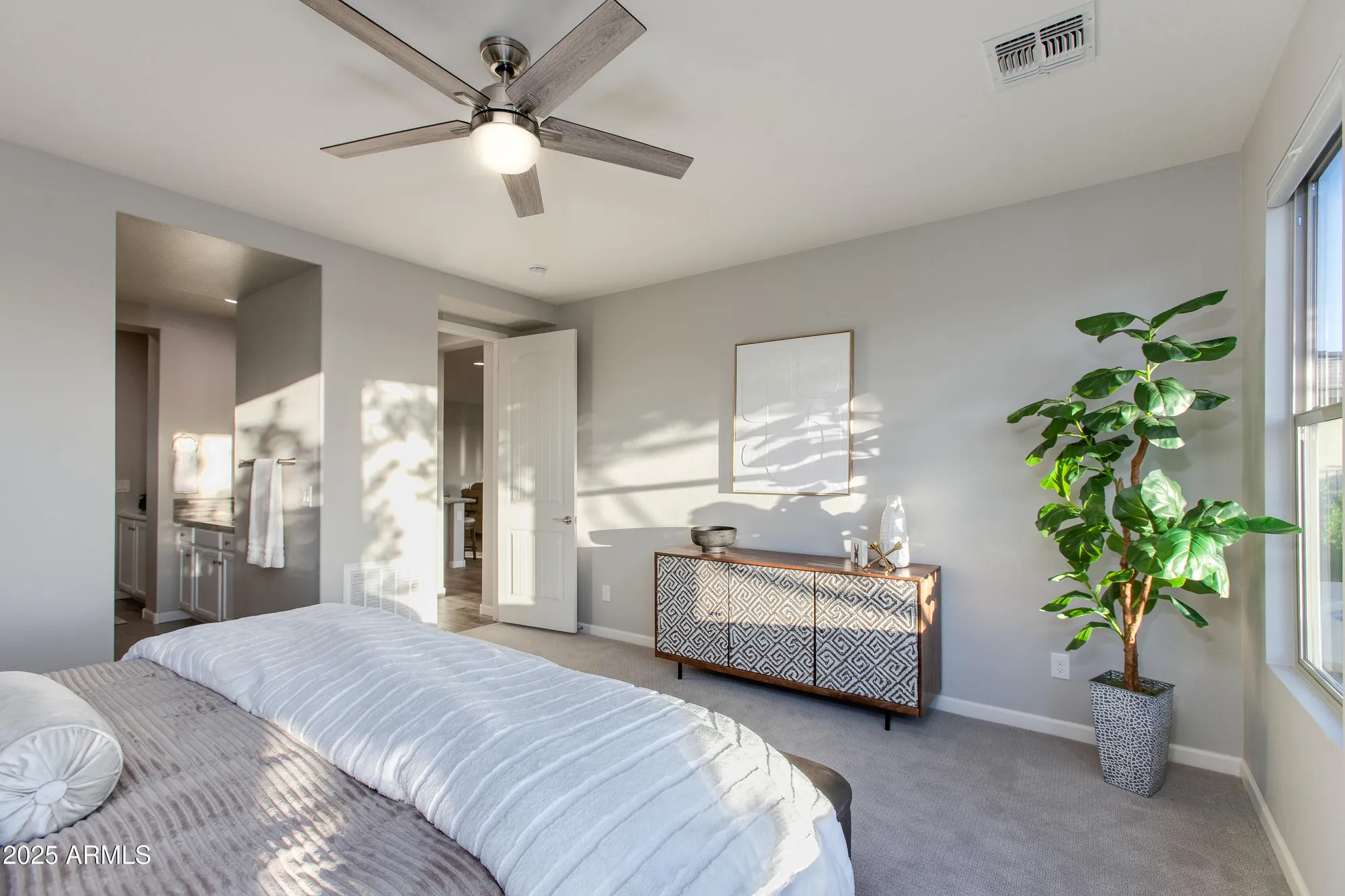 Property Slideshow image 27 of 48 | 3720 gold rush ct, Wickenburg, AZ, 85390