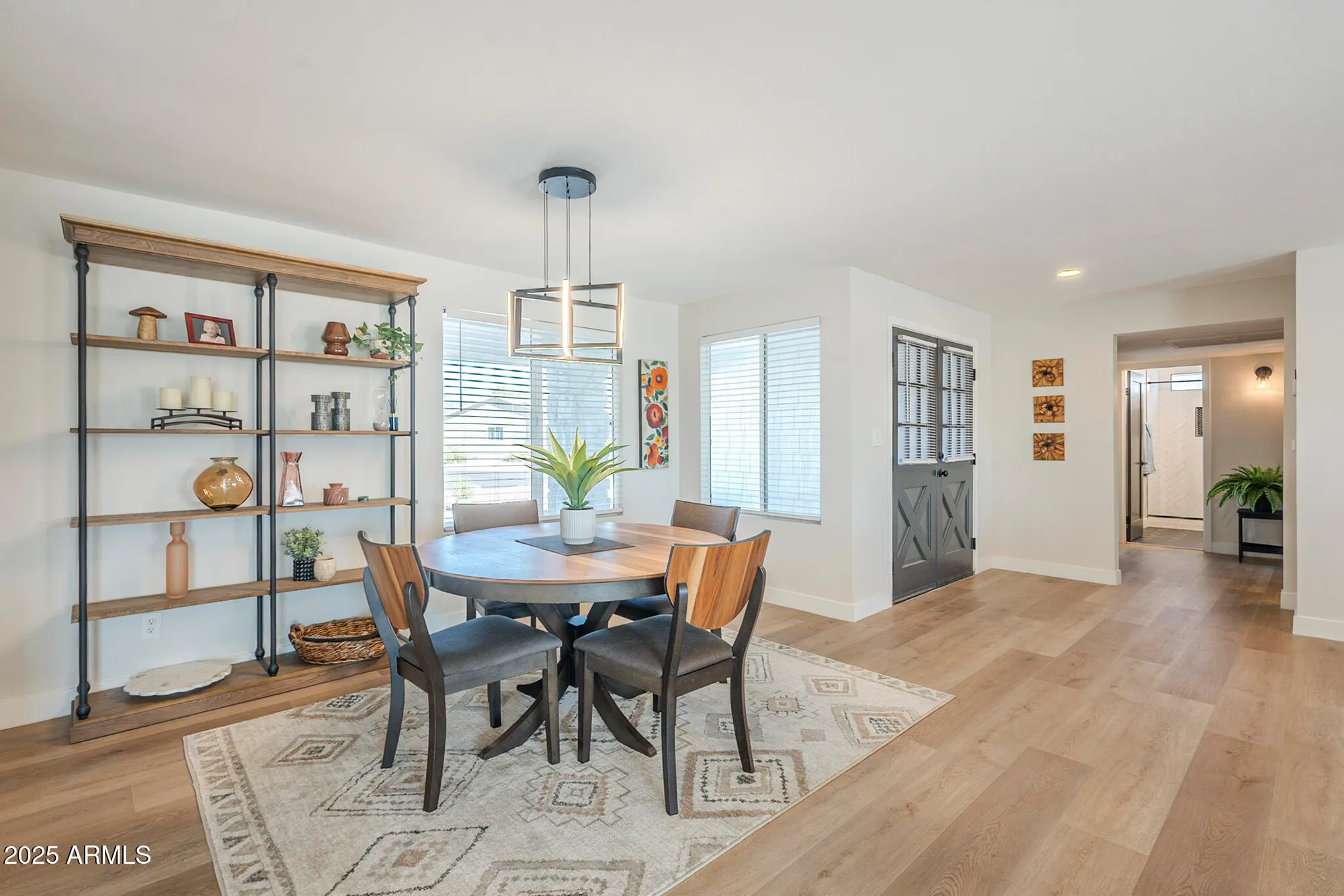 Property Slideshow image 3 of 53 | 11831 s paiute st, Phoenix, AZ, 85044