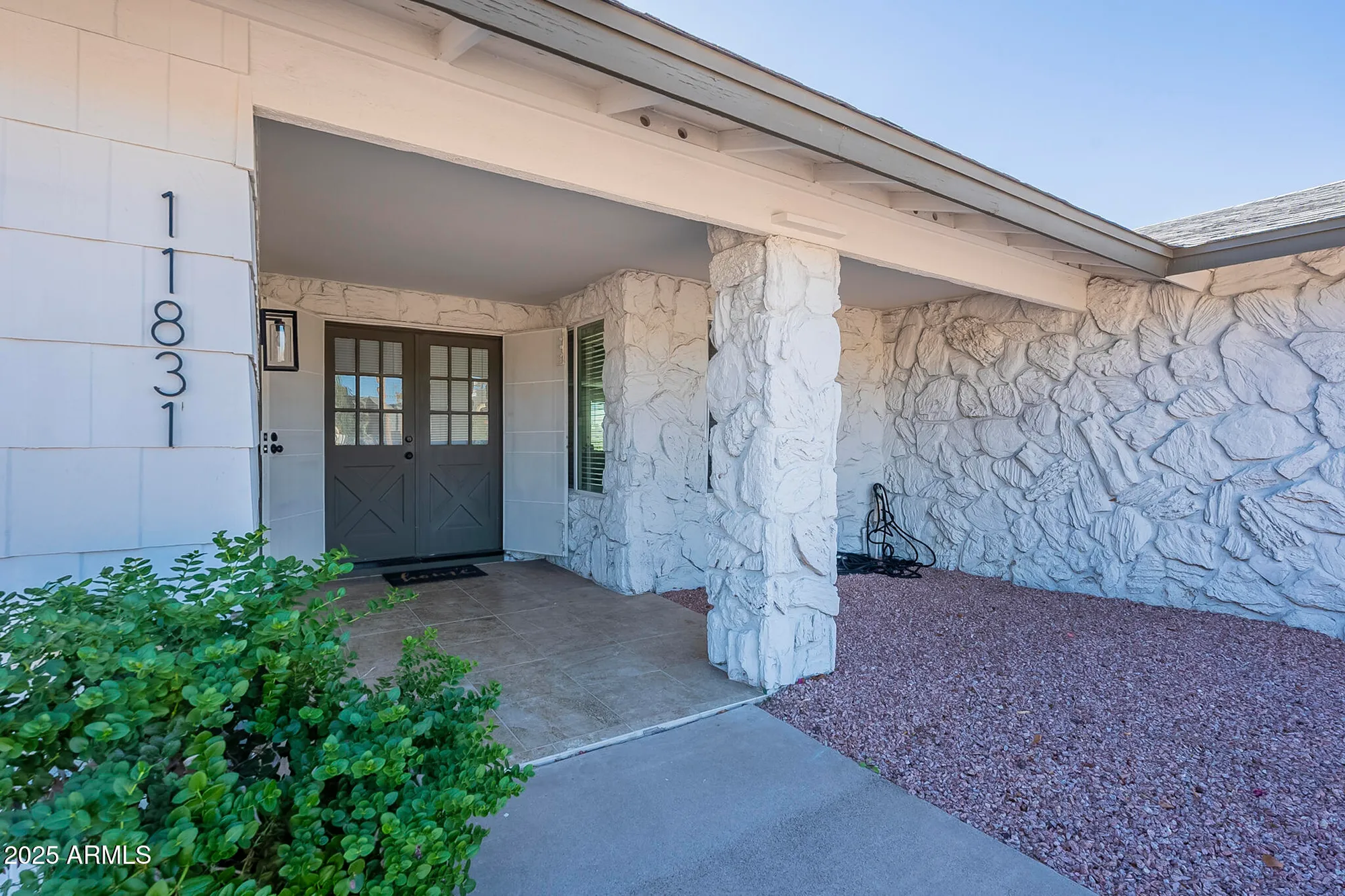 Property Slideshow image 2 of 53 | 11831 s paiute st, Phoenix, AZ, 85044