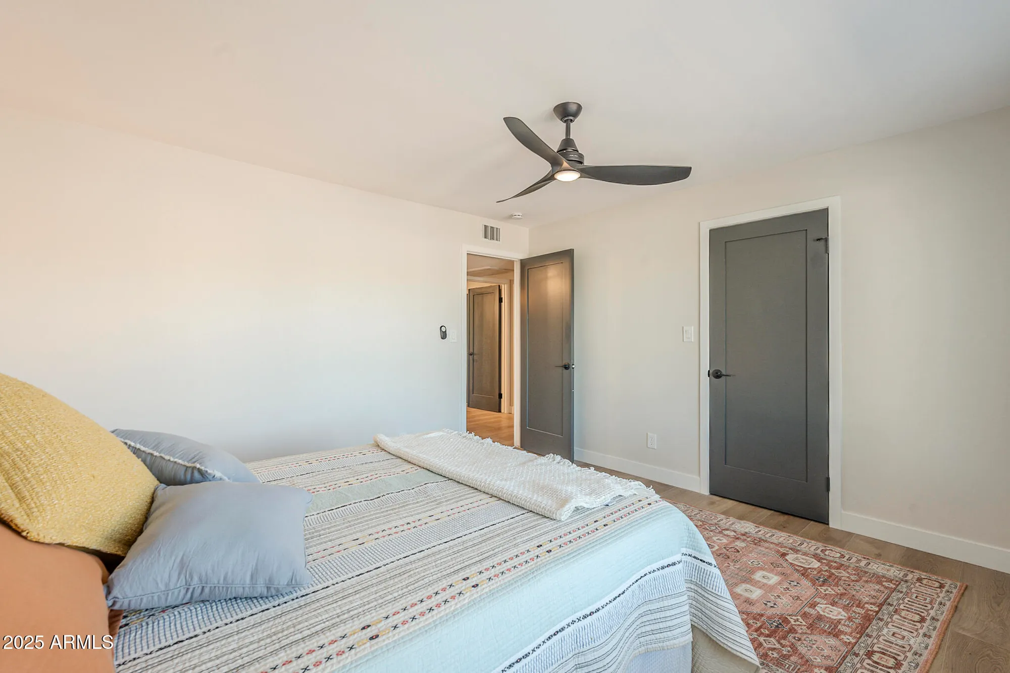 Property Slideshow image 27 of 53 | 11831 s paiute st, Phoenix, AZ, 85044