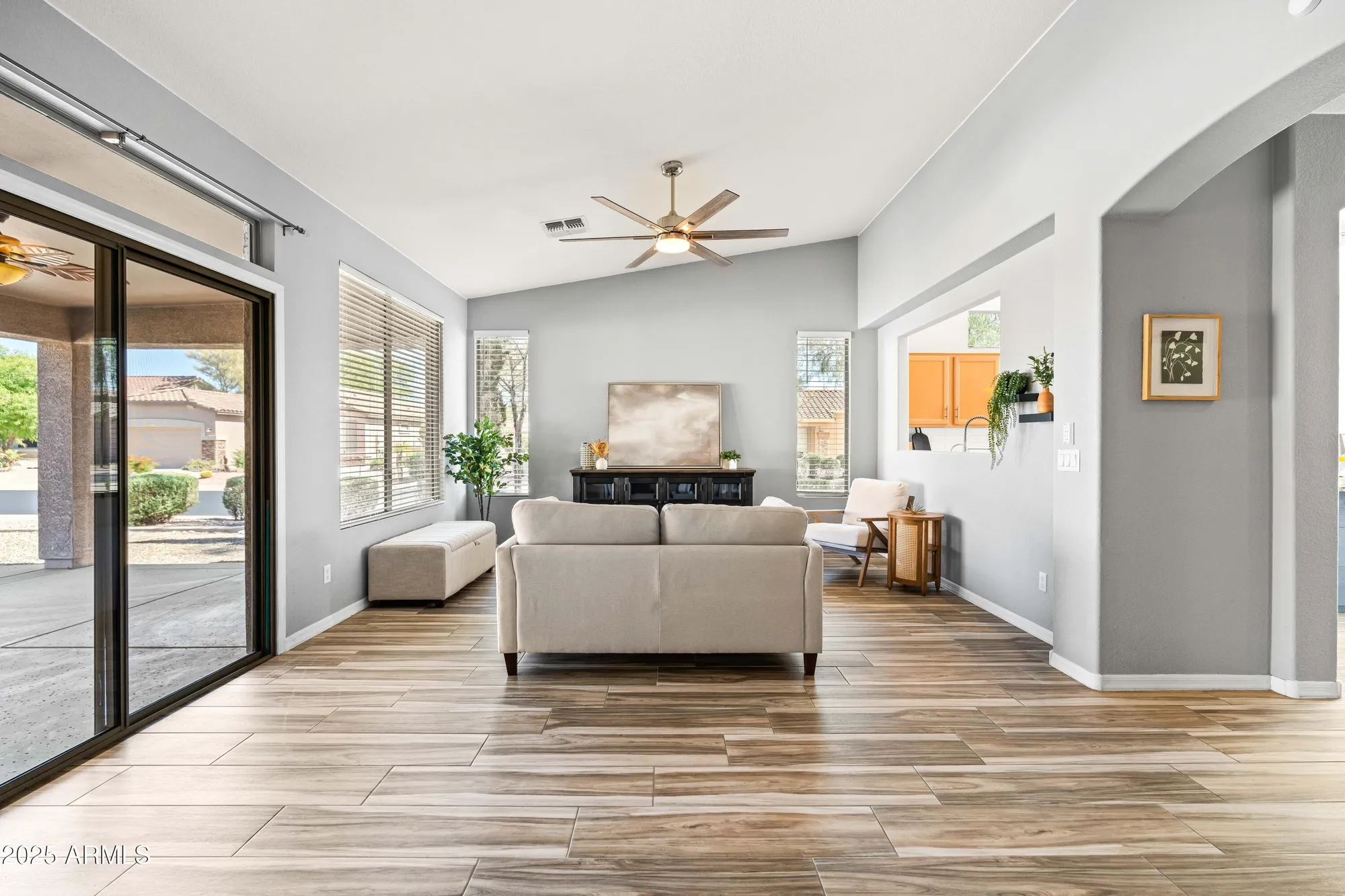 Property Slideshow image 8 of 50 | 4532 e indigo st, Gilbert, AZ, 85298