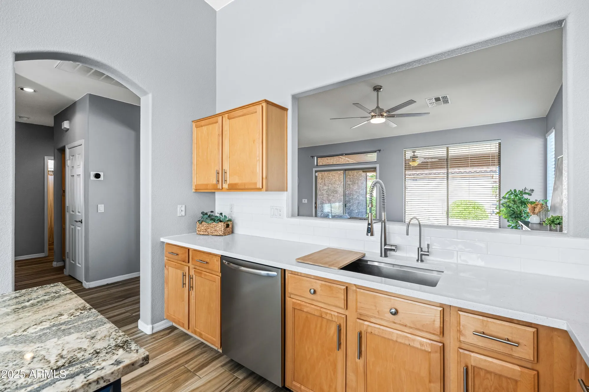 Property Slideshow image 15 of 50 | 4532 e indigo st, Gilbert, AZ, 85298