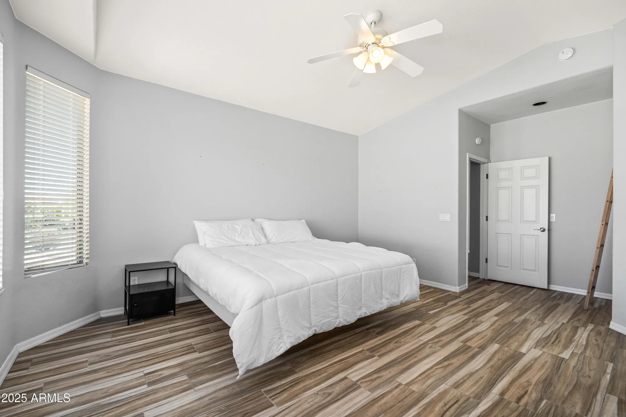 Property Slideshow image 21 of 50 | 4532 e indigo st, Gilbert, AZ, 85298