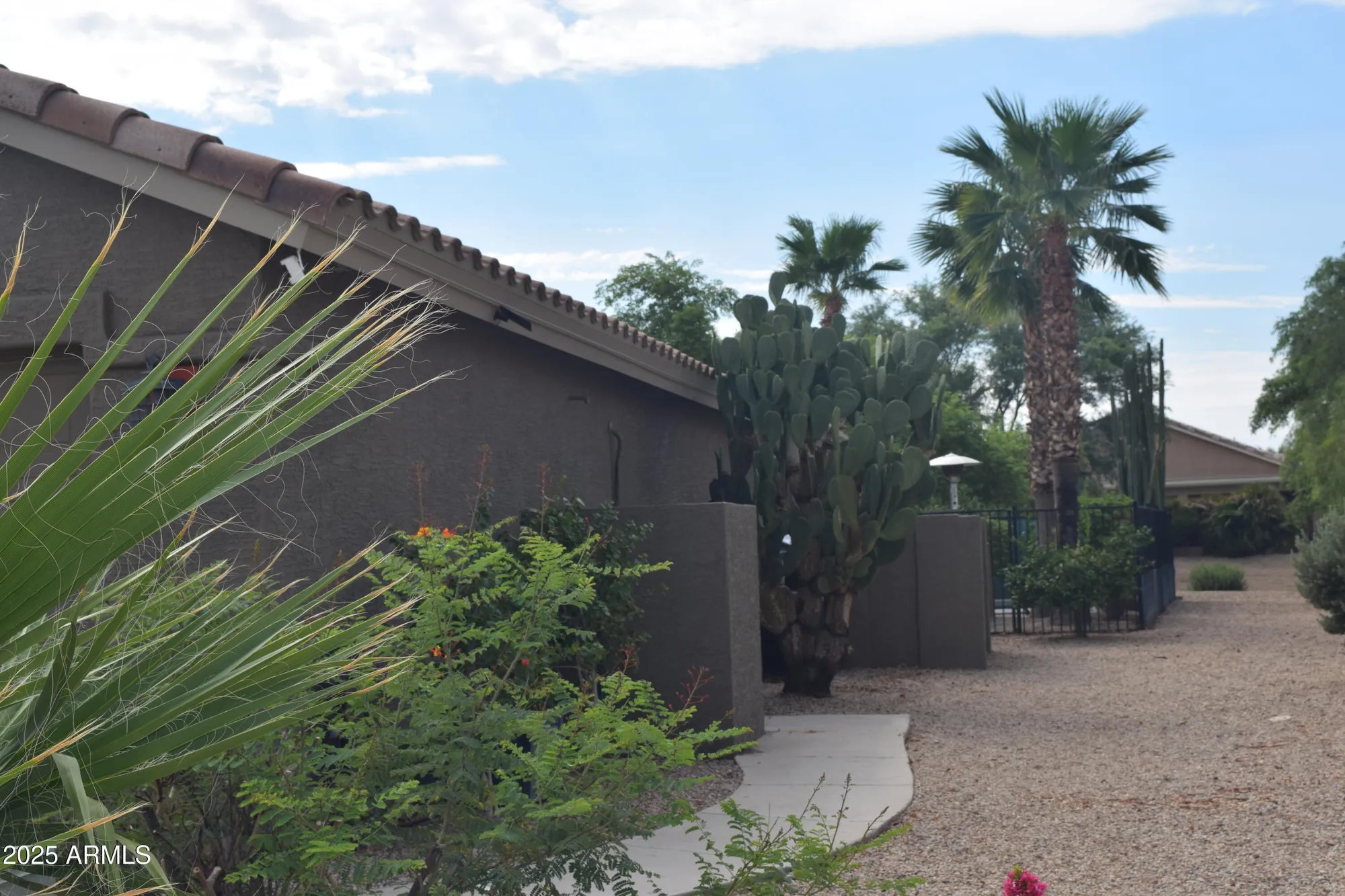 Property Slideshow image 5 of 32 | 2445 e durango dr, Casa Grande, AZ, 85194