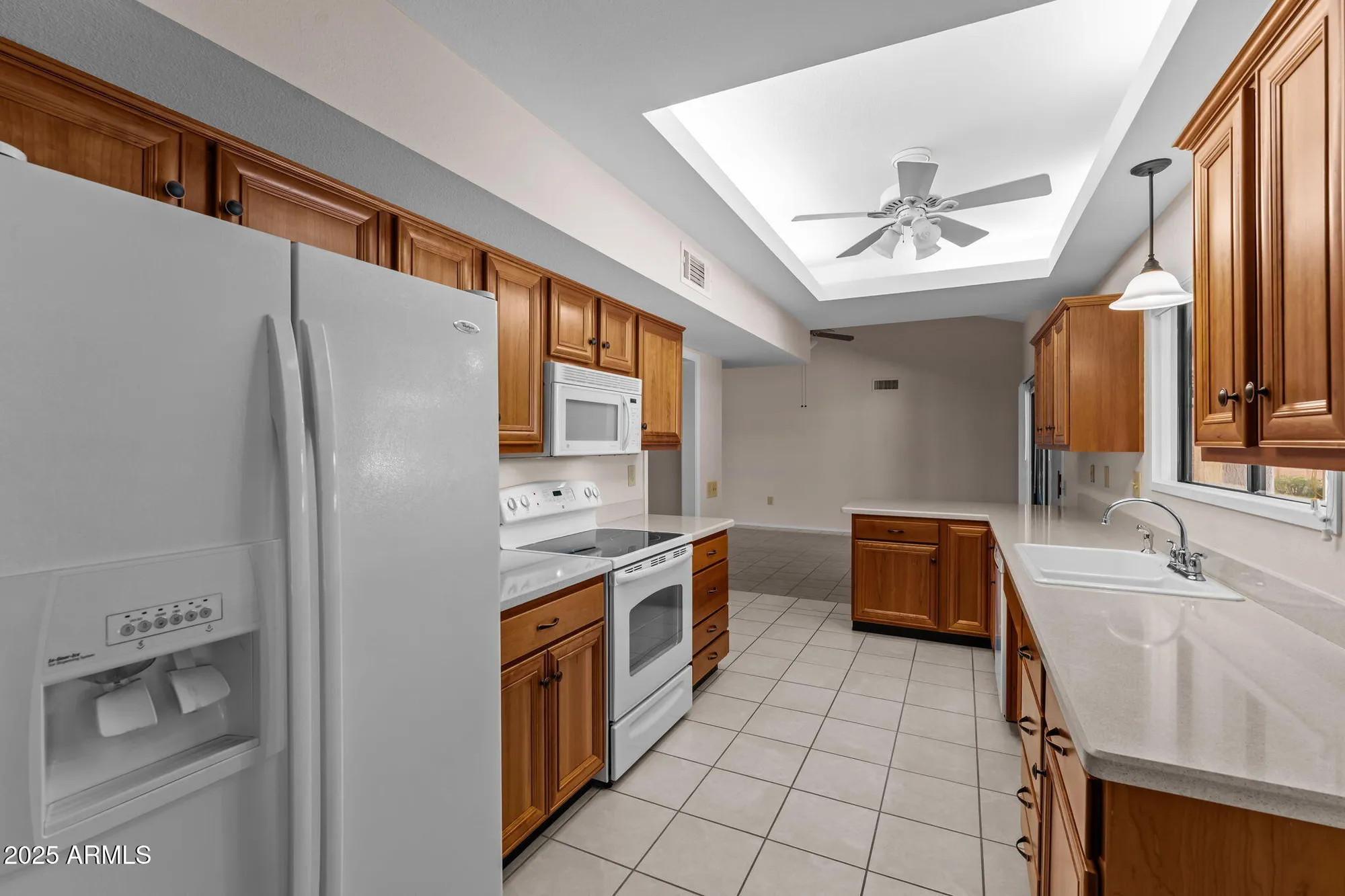 Property Slideshow image 15 of 38 | 14720 w buttonwood dr, Sun City West, AZ, 85375