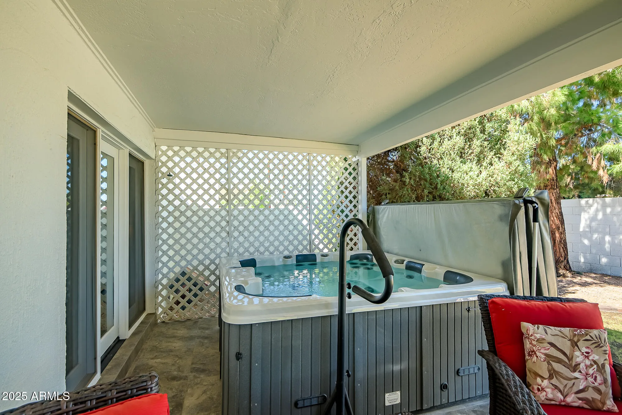 Property Slideshow image 28 of 37 | 110 e piping rock rd, Phoenix, AZ, 85022