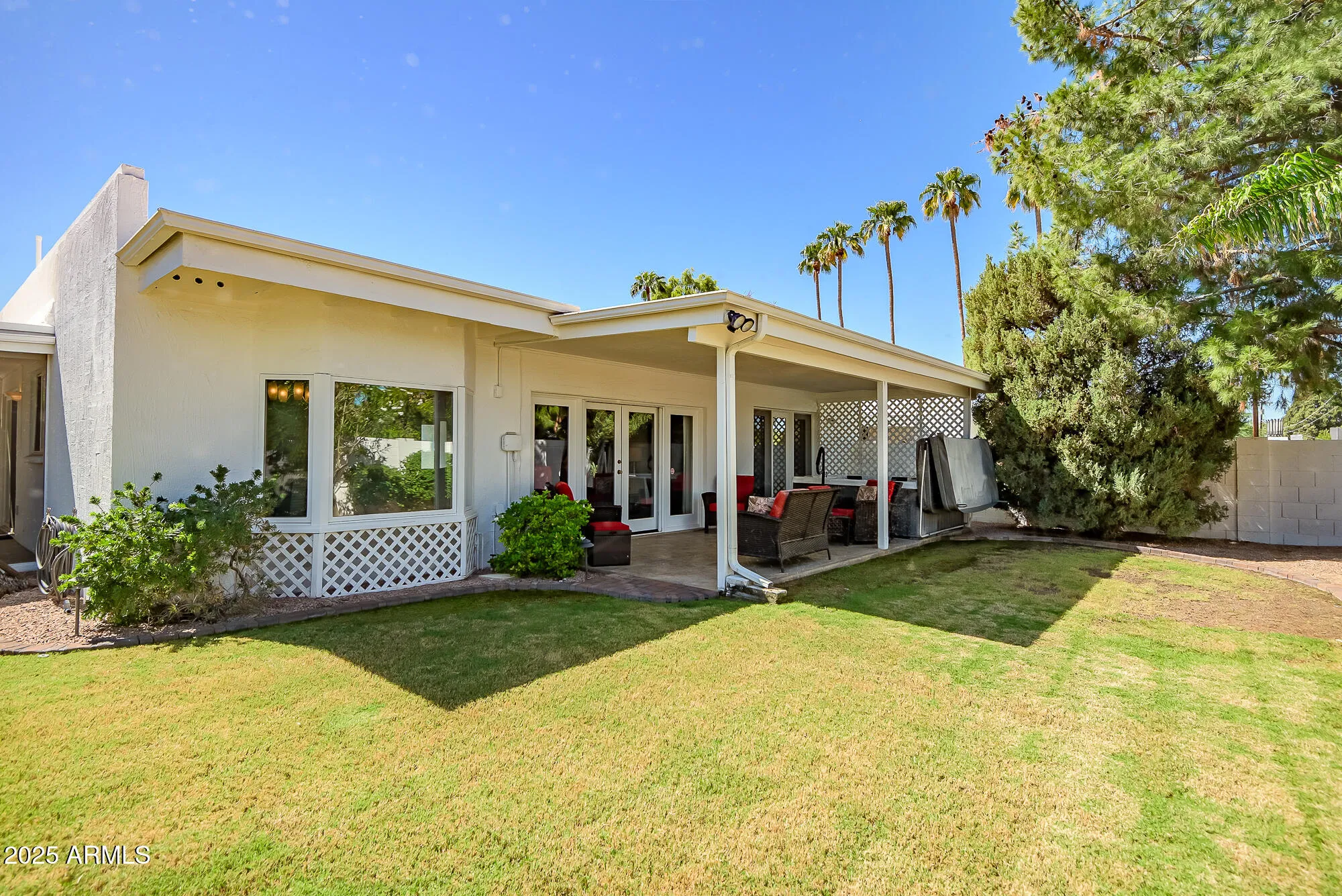 Property Slideshow image 30 of 37 | 110 e piping rock rd, Phoenix, AZ, 85022