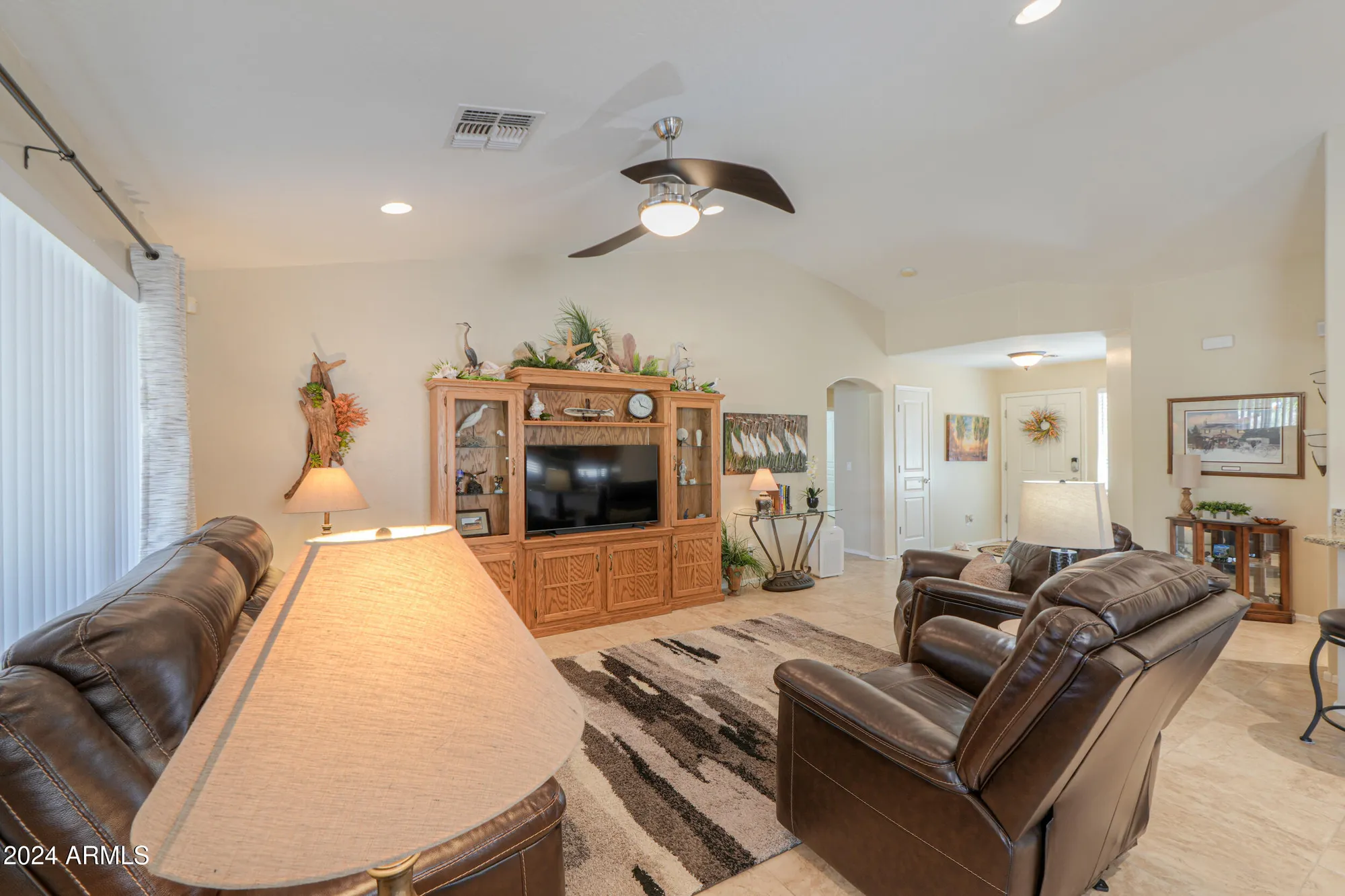 Property Slideshow image 11 of 54 | 2640 e golden trl, Casa Grande, AZ, 85194