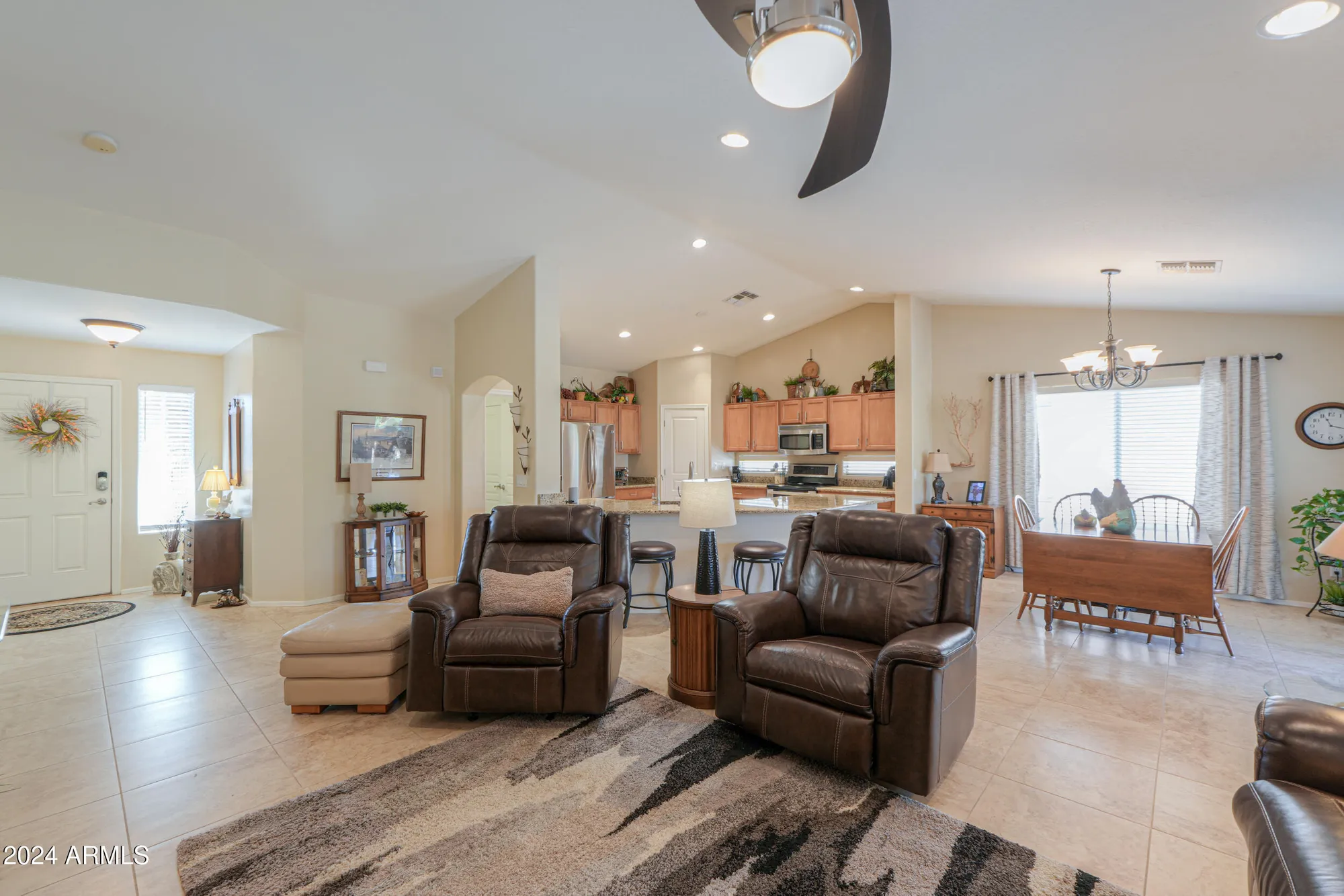 Property Slideshow image 12 of 54 | 2640 e golden trl, Casa Grande, AZ, 85194