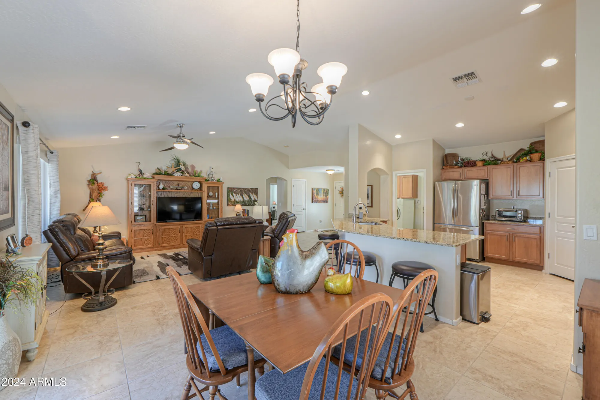 Property Slideshow image 14 of 54 | 2640 e golden trl, Casa Grande, AZ, 85194