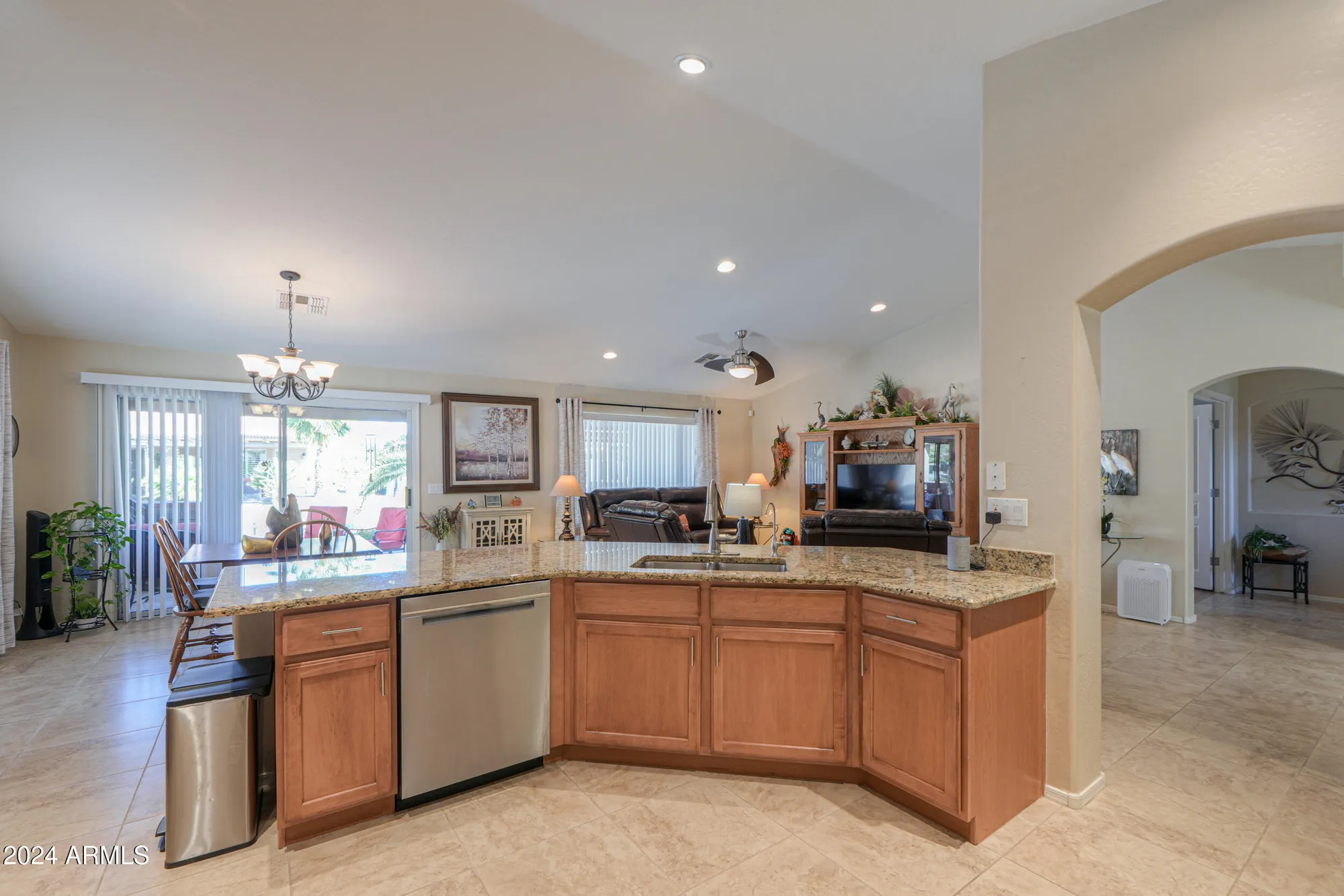 Property Slideshow image 18 of 54 | 2640 e golden trl, Casa Grande, AZ, 85194