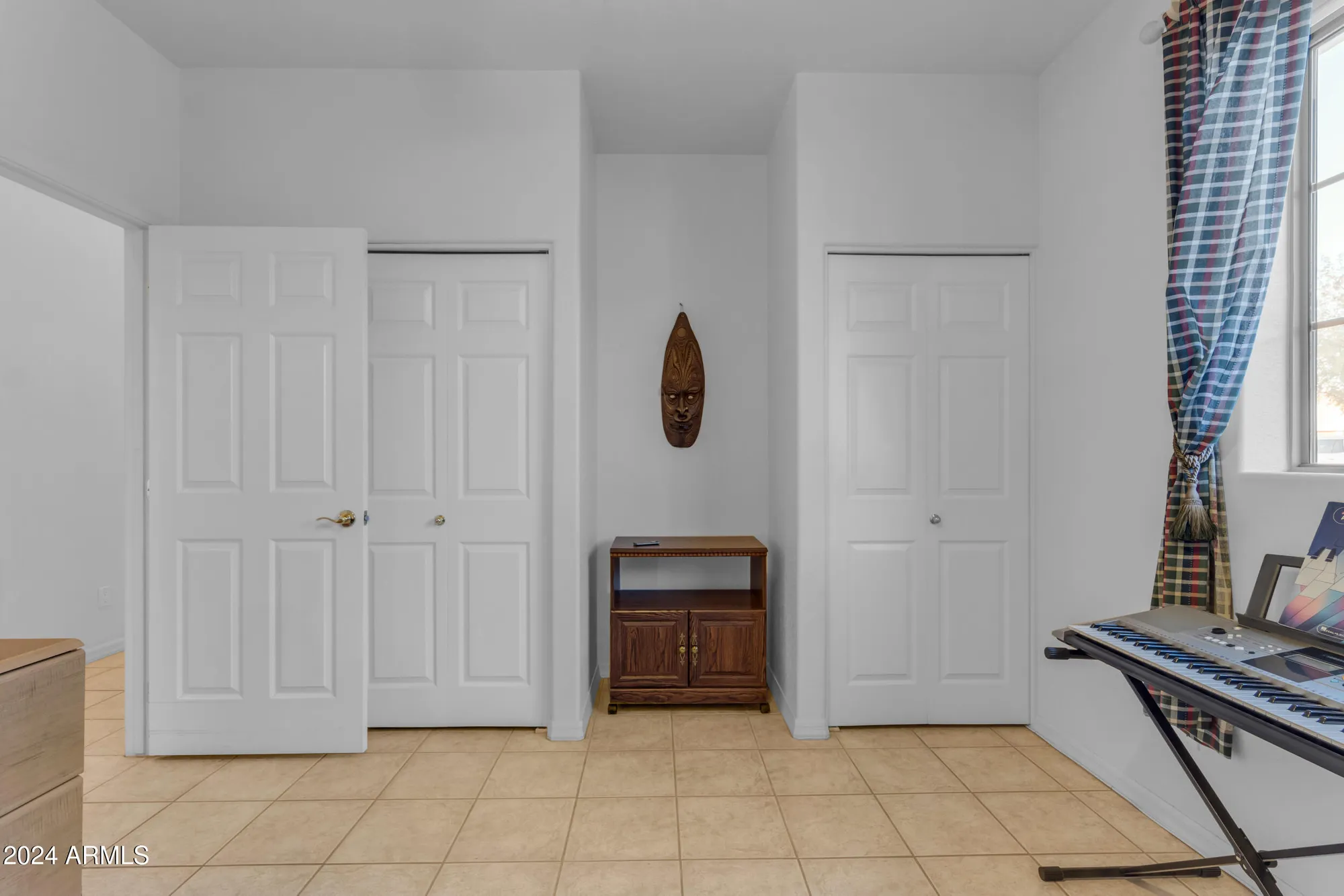 Property Slideshow image 31 of 70 | 2336 n salem st, Mesa, AZ, 85215