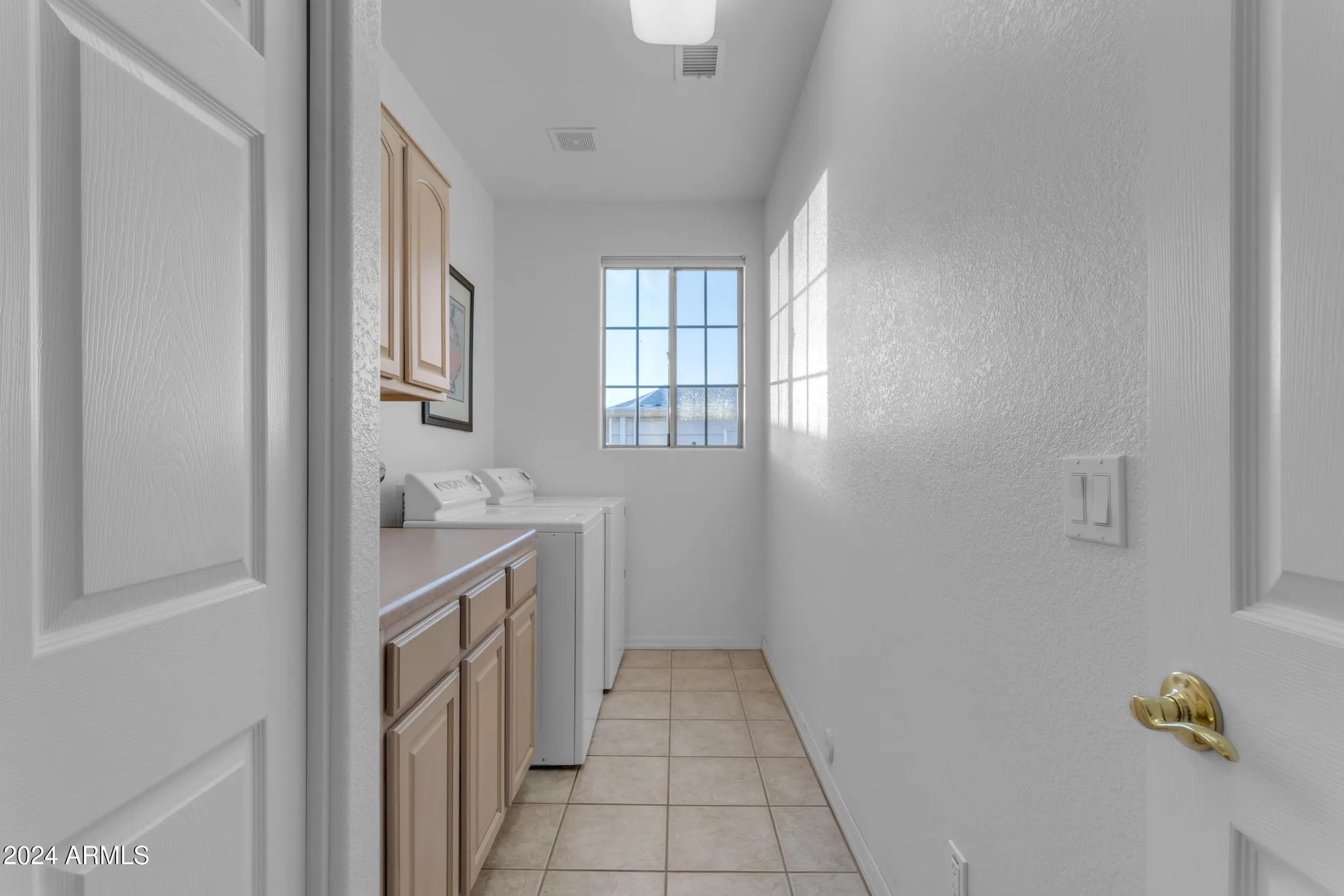 Property Slideshow image 32 of 70 | 2336 n salem st, Mesa, AZ, 85215