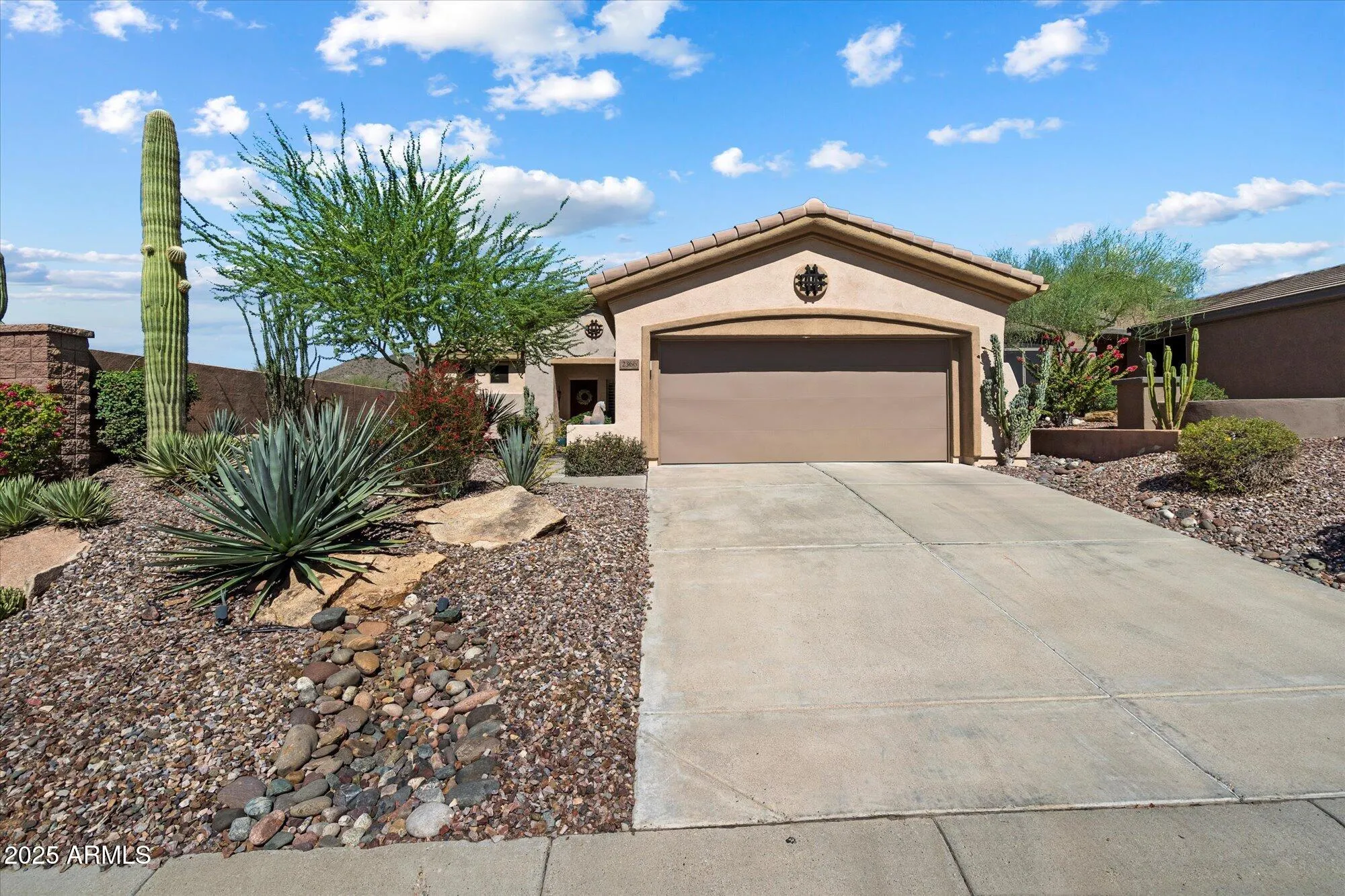 Property Slideshow image 2 of 33 | 2366 w muirfield dr, Anthem, AZ, 85086