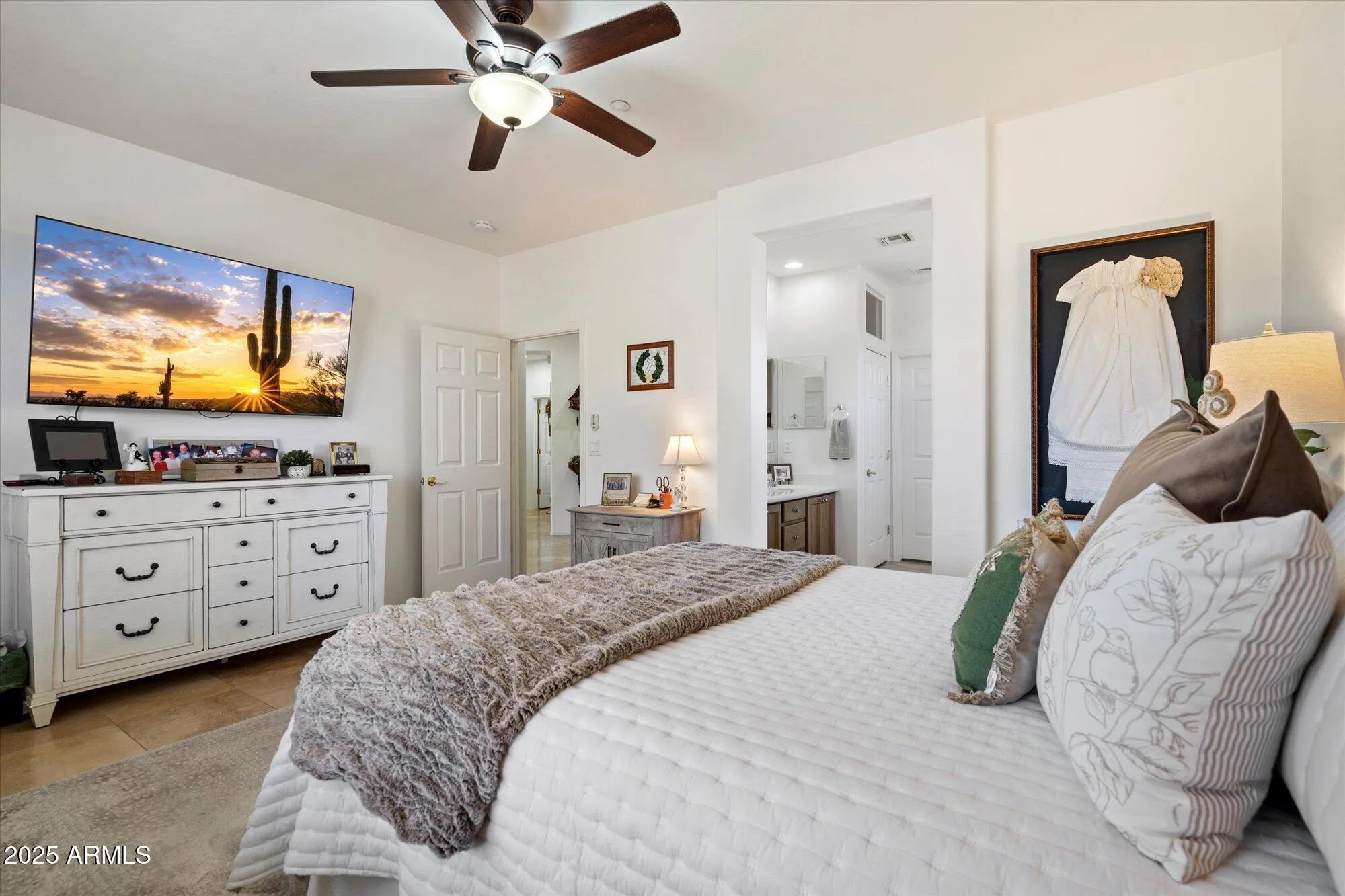 Property Slideshow image 15 of 33 | 2366 w muirfield dr, Anthem, AZ, 85086