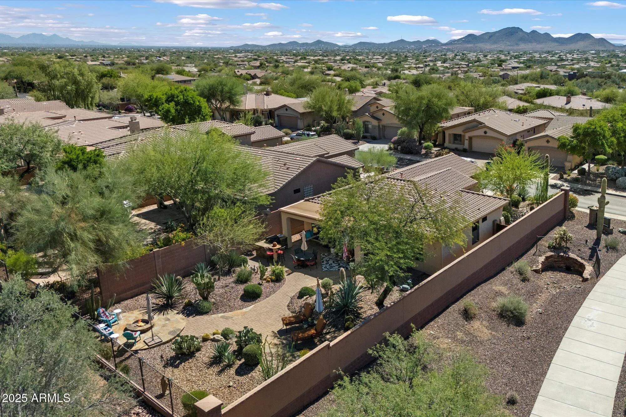 Property Slideshow image 26 of 33 | 2366 w muirfield dr, Anthem, AZ, 85086