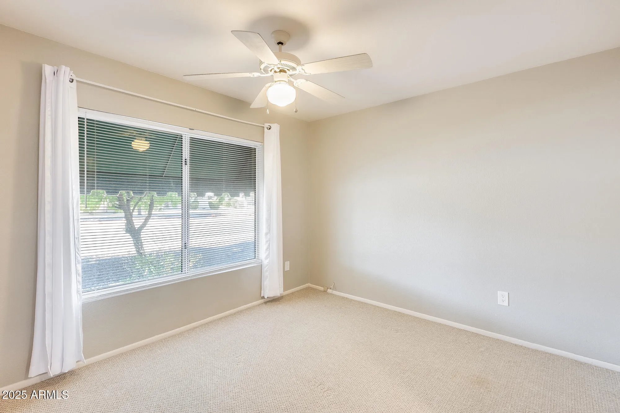 Property Slideshow image 23 of 42 | 21759 n verde ridge dr, Sun City West, AZ, 85375