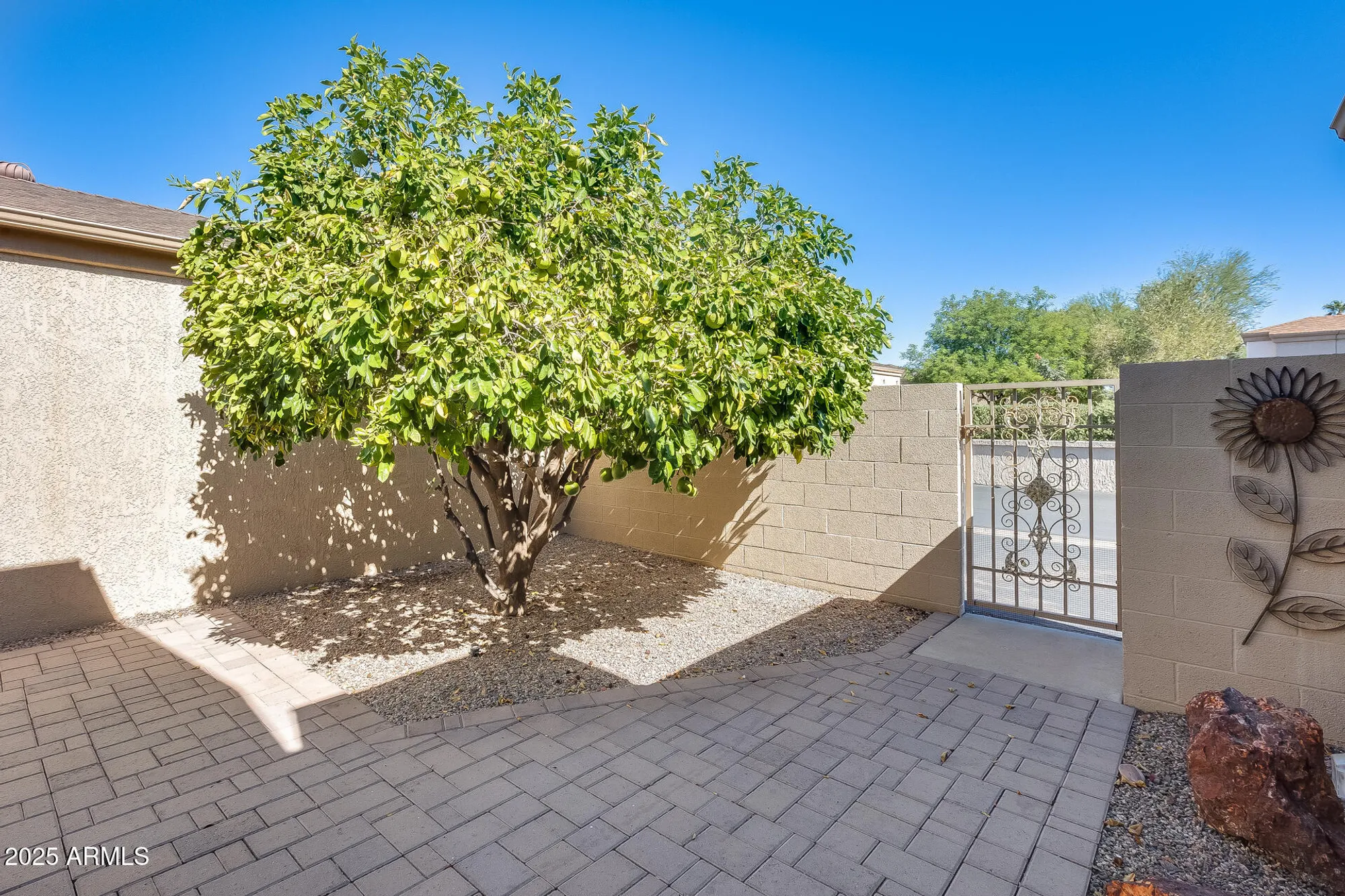 Property Slideshow image 32 of 42 | 21759 n verde ridge dr, Sun City West, AZ, 85375