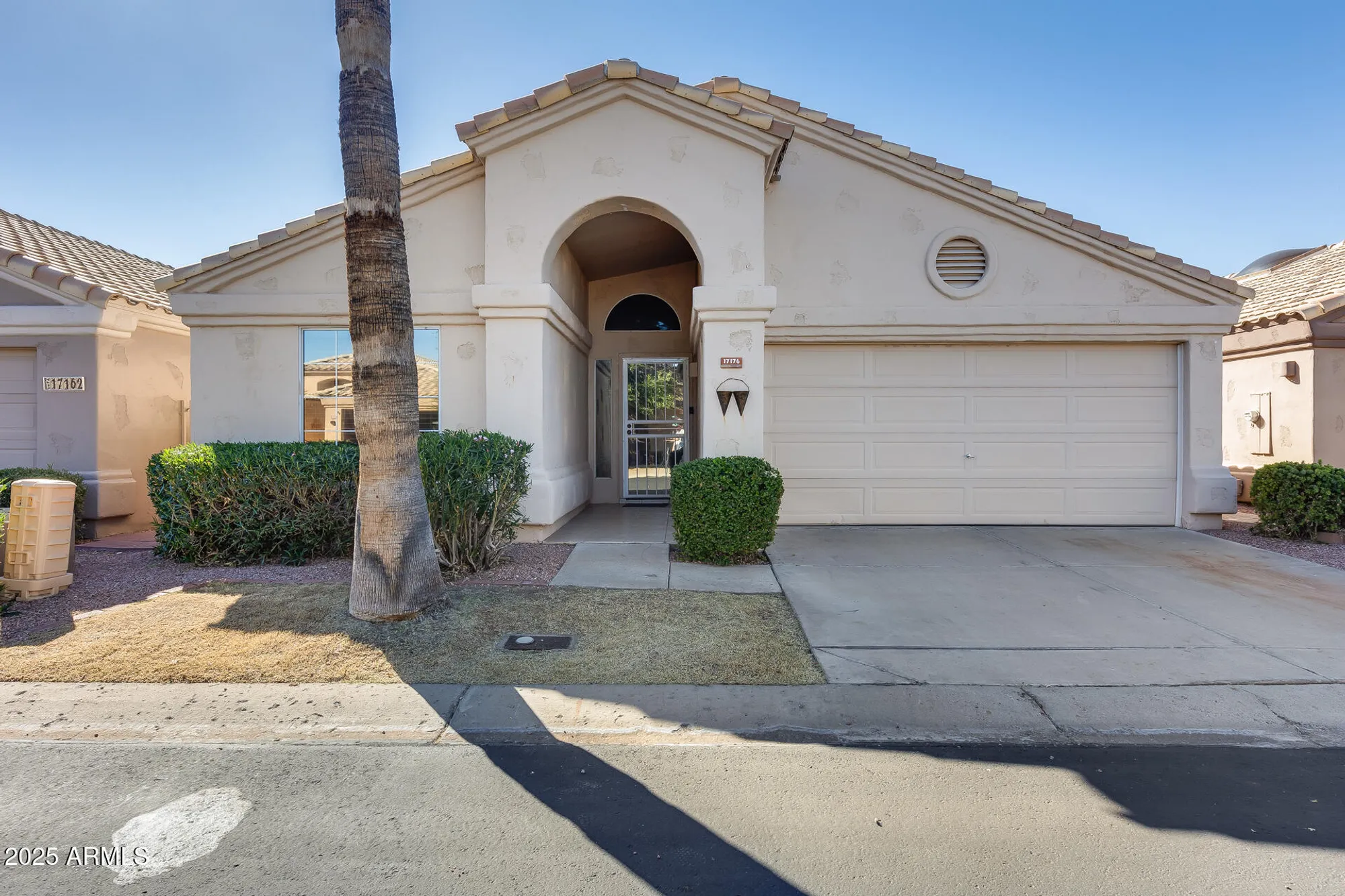 Property Slideshow image 1 of 72 | 17176 n winding trl, Surprise, AZ, 85374