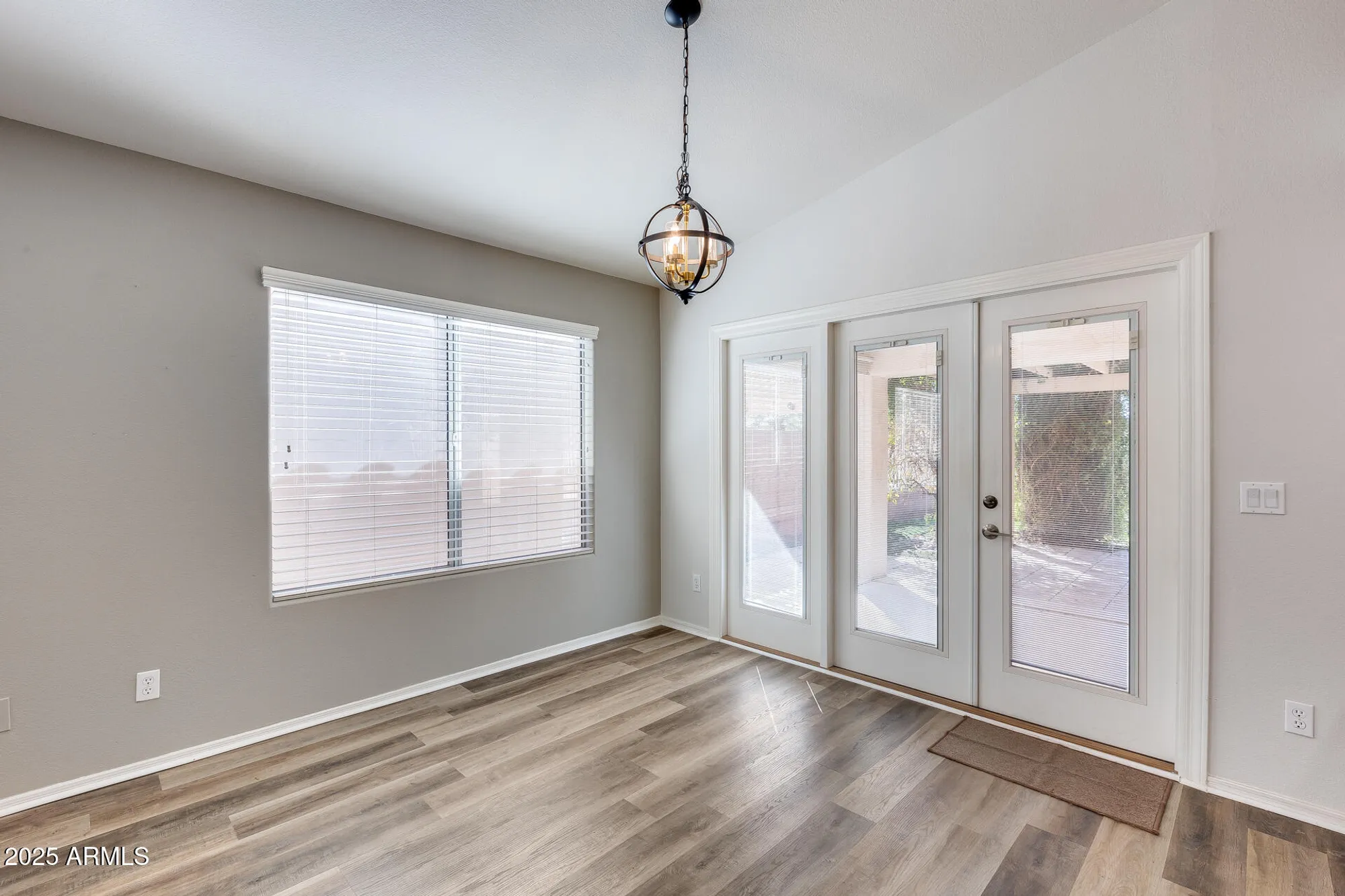 Property Slideshow image 18 of 72 | 17176 n winding trl, Surprise, AZ, 85374