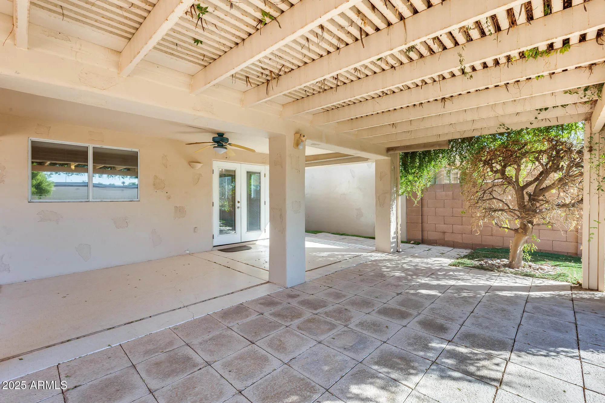 Property Slideshow image 40 of 72 | 17176 n winding trl, Surprise, AZ, 85374