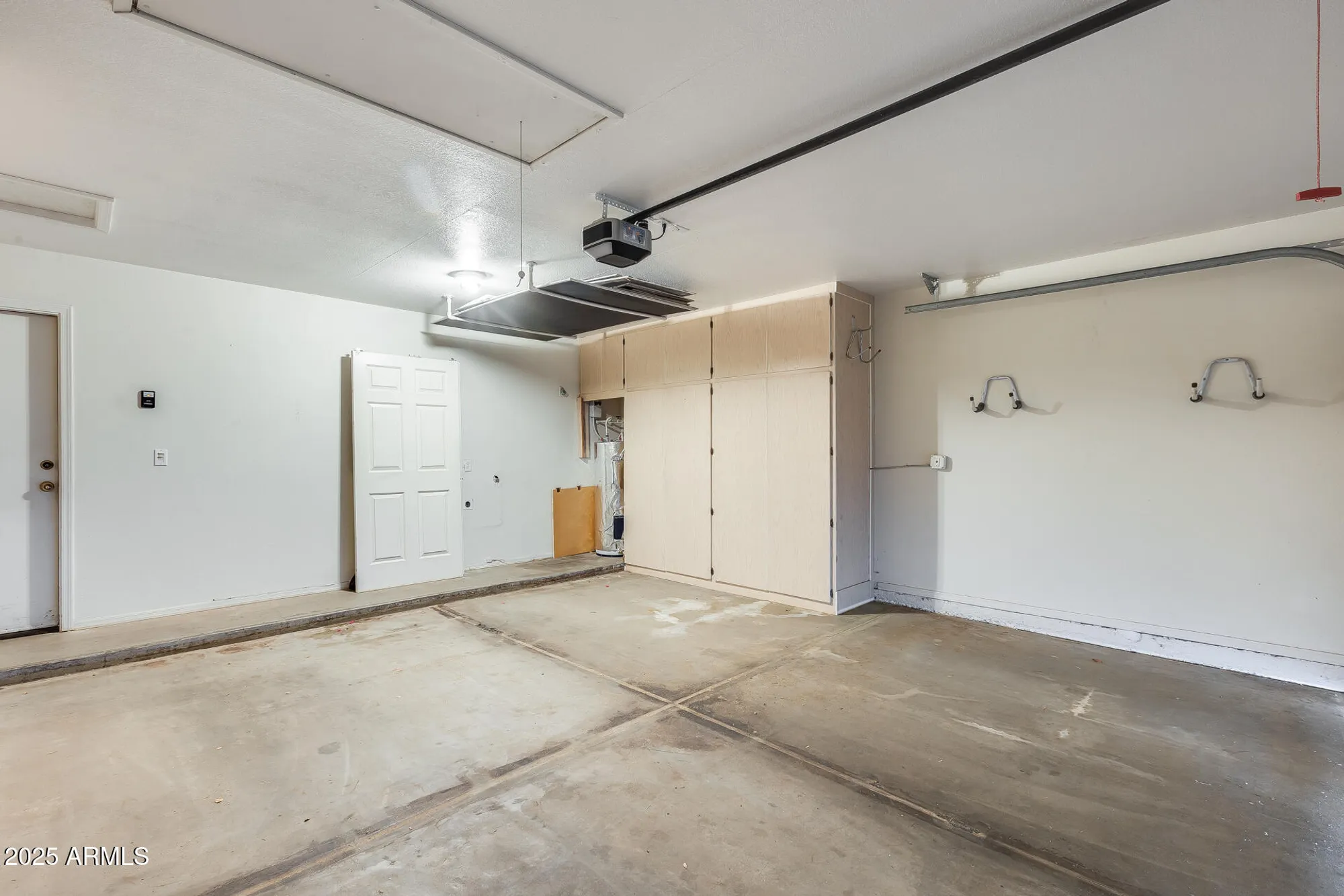 Property Slideshow image 34 of 72 | 17176 n winding trl, Surprise, AZ, 85374