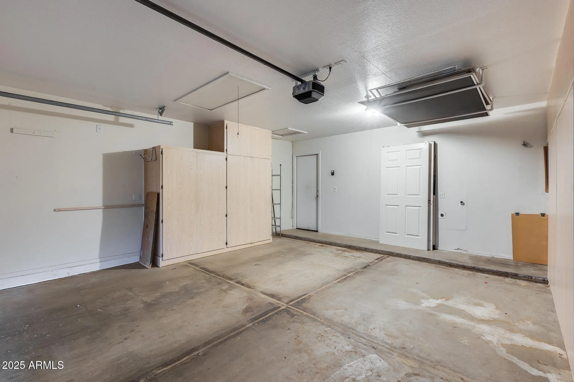 Property Slideshow image 35 of 72 | 17176 n winding trl, Surprise, AZ, 85374