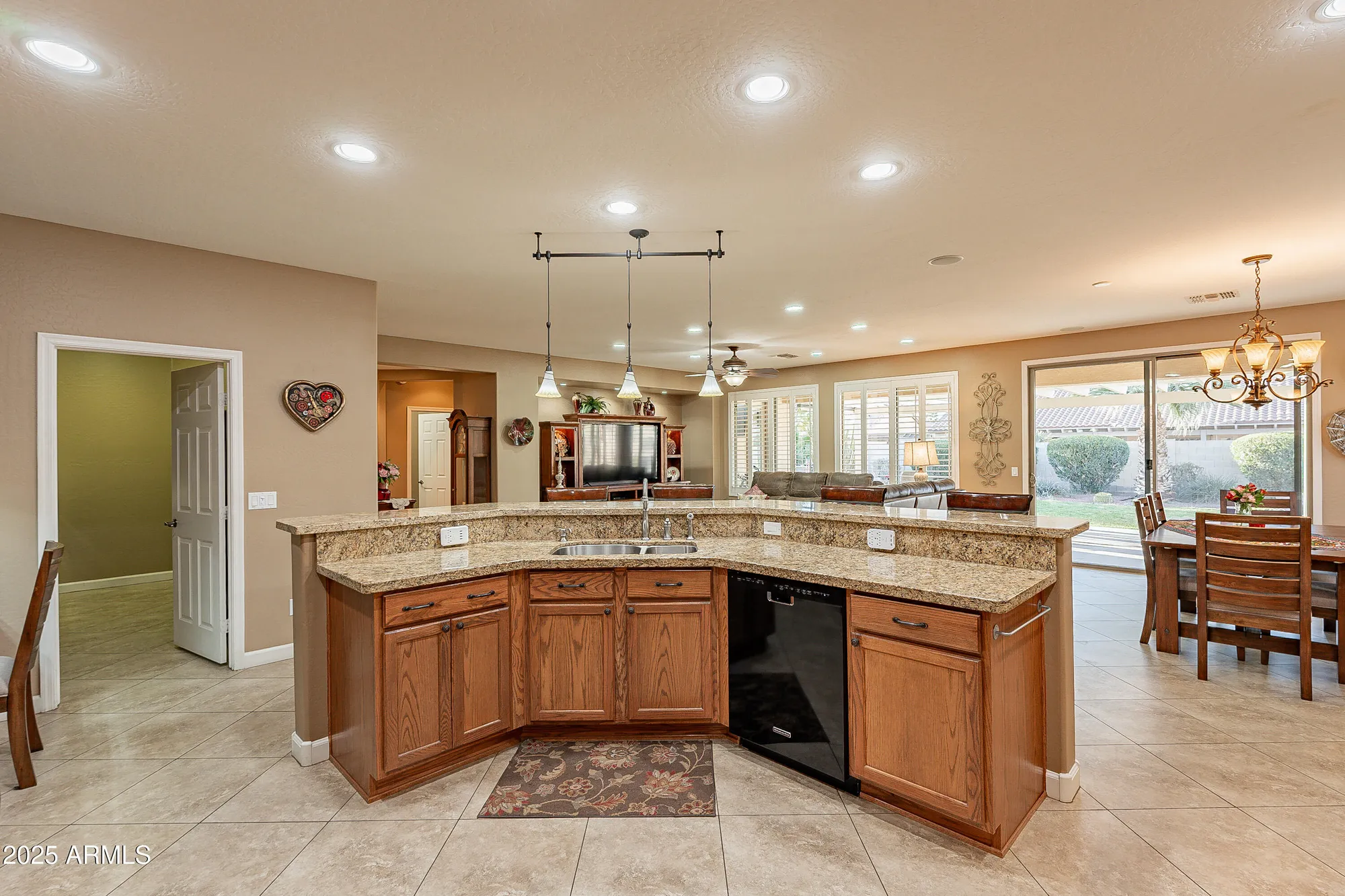 Property Slideshow image 17 of 64 | 4756 w nogales way, Eloy, AZ, 85131