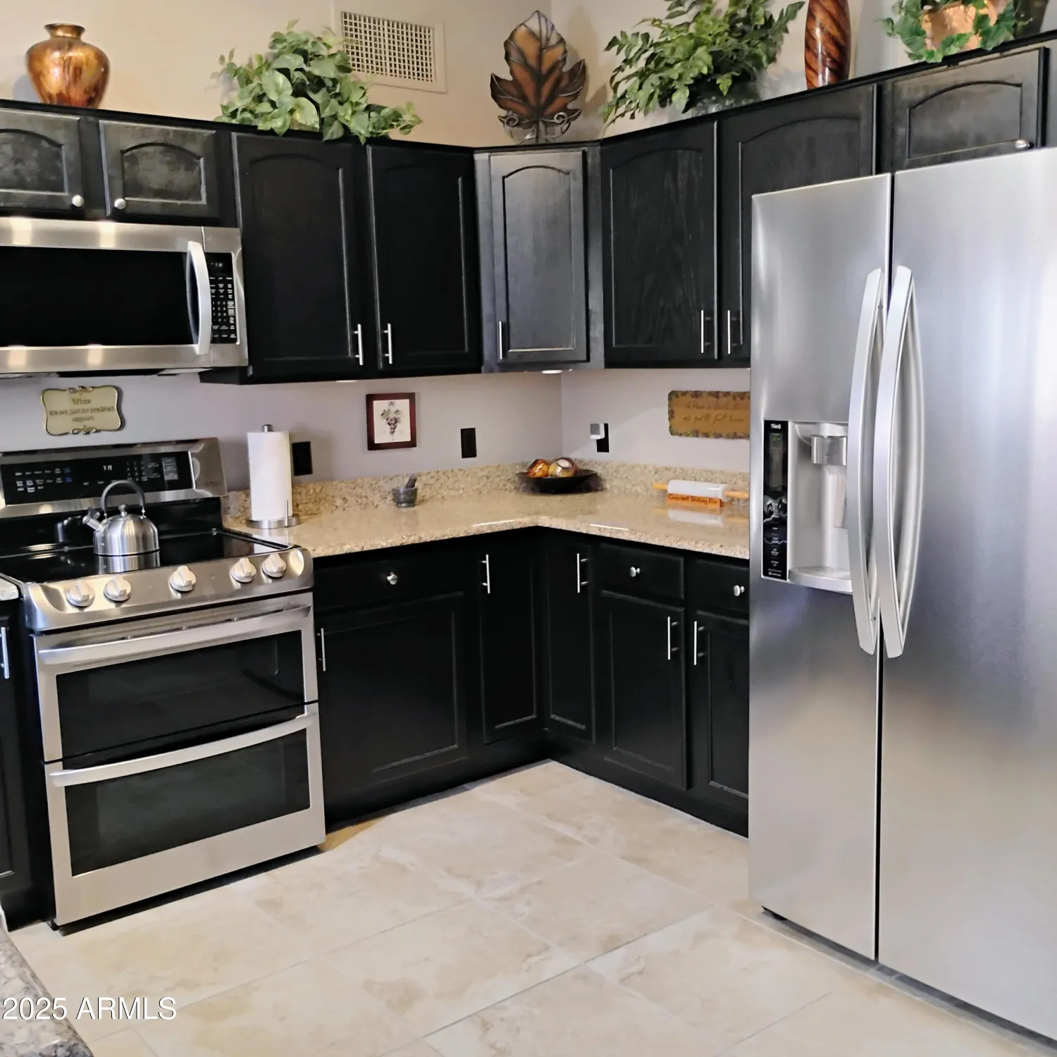 Property Slideshow image 2 of 31 | 369 s taylors trl, Sierra Vista, AZ, 85635