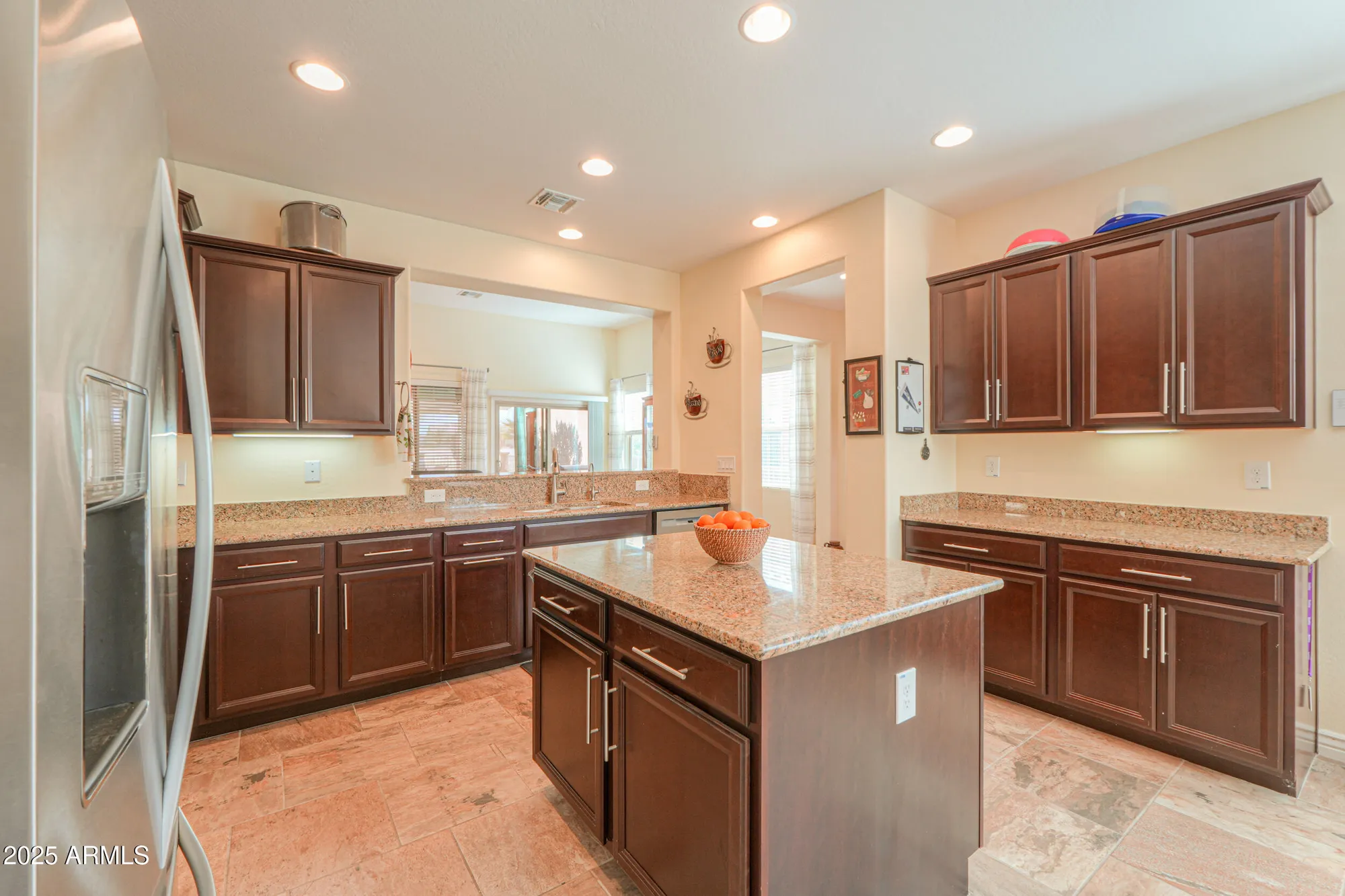 Property Slideshow image 12 of 55 | 22 s mesilla ln, Casa Grande, AZ, 85194