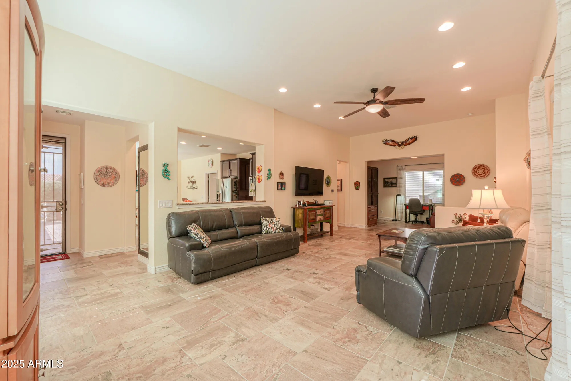 Property Slideshow image 18 of 55 | 22 s mesilla ln, Casa Grande, AZ, 85194