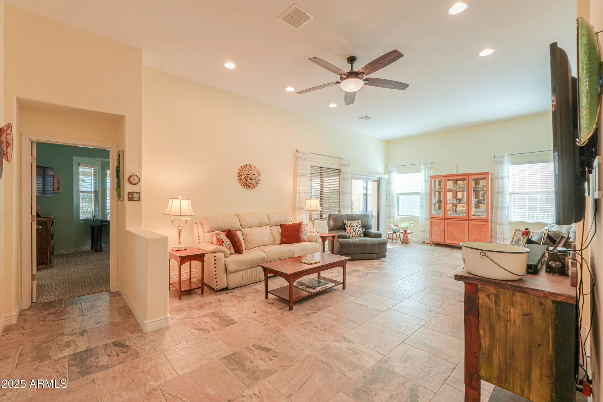 Property Slideshow image 19 of 55 | 22 s mesilla ln, Casa Grande, AZ, 85194
