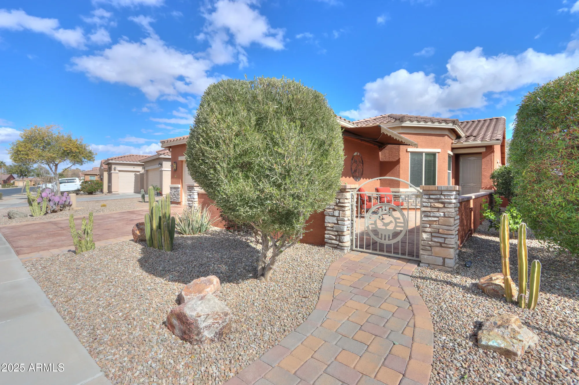 Property Slideshow image 4 of 55 | 22 s mesilla ln, Casa Grande, AZ, 85194