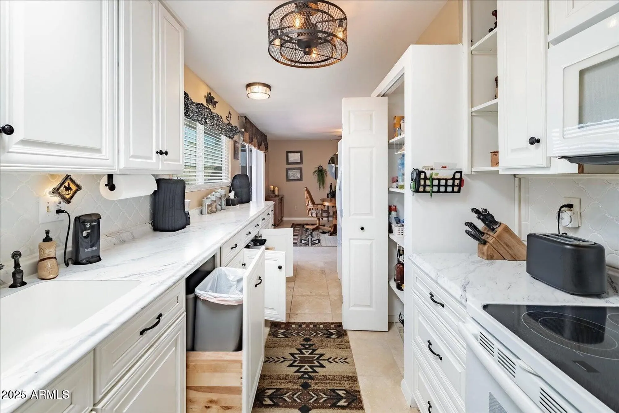 Property Slideshow image 4 of 52 | 17031 n pinion ln, Sun City, AZ, 85373